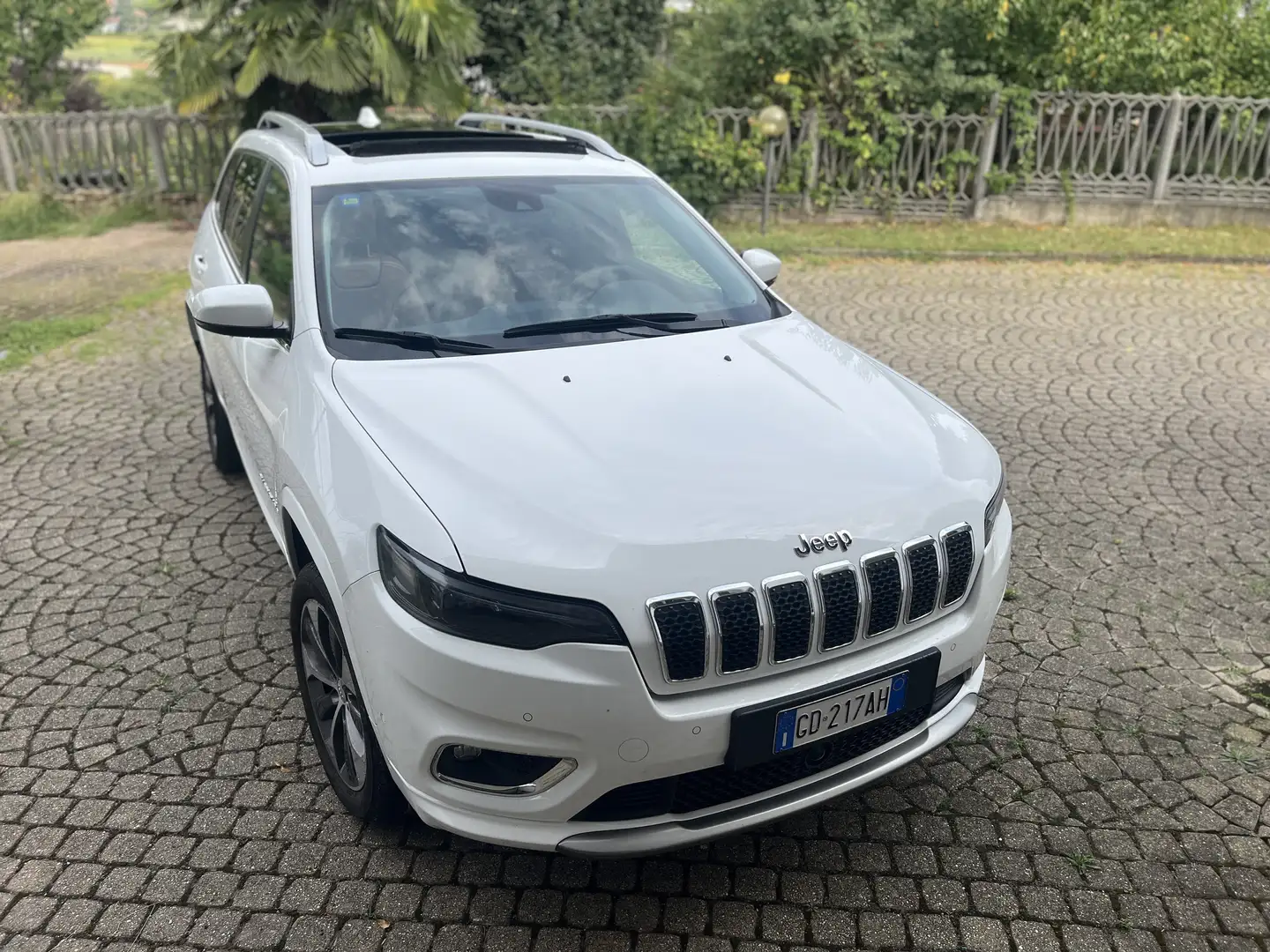 Jeep Jeep Cherokee 2.2 Active Drive Overland - 2