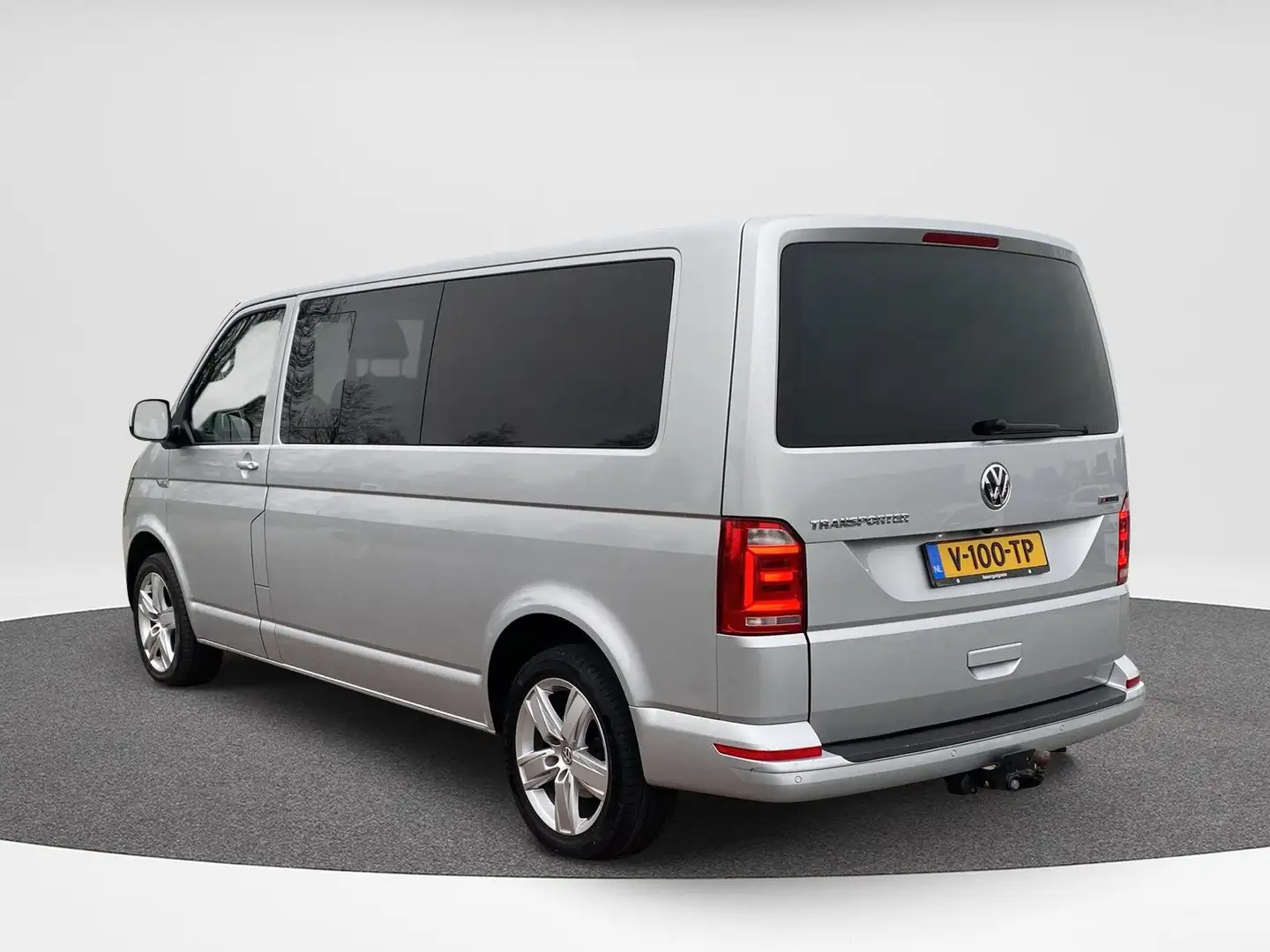 Volkswagen T6 Transporter 2.0 TDI L2H1 DC 4Motion Highline | Trekhaak | DSG Grijs - 2