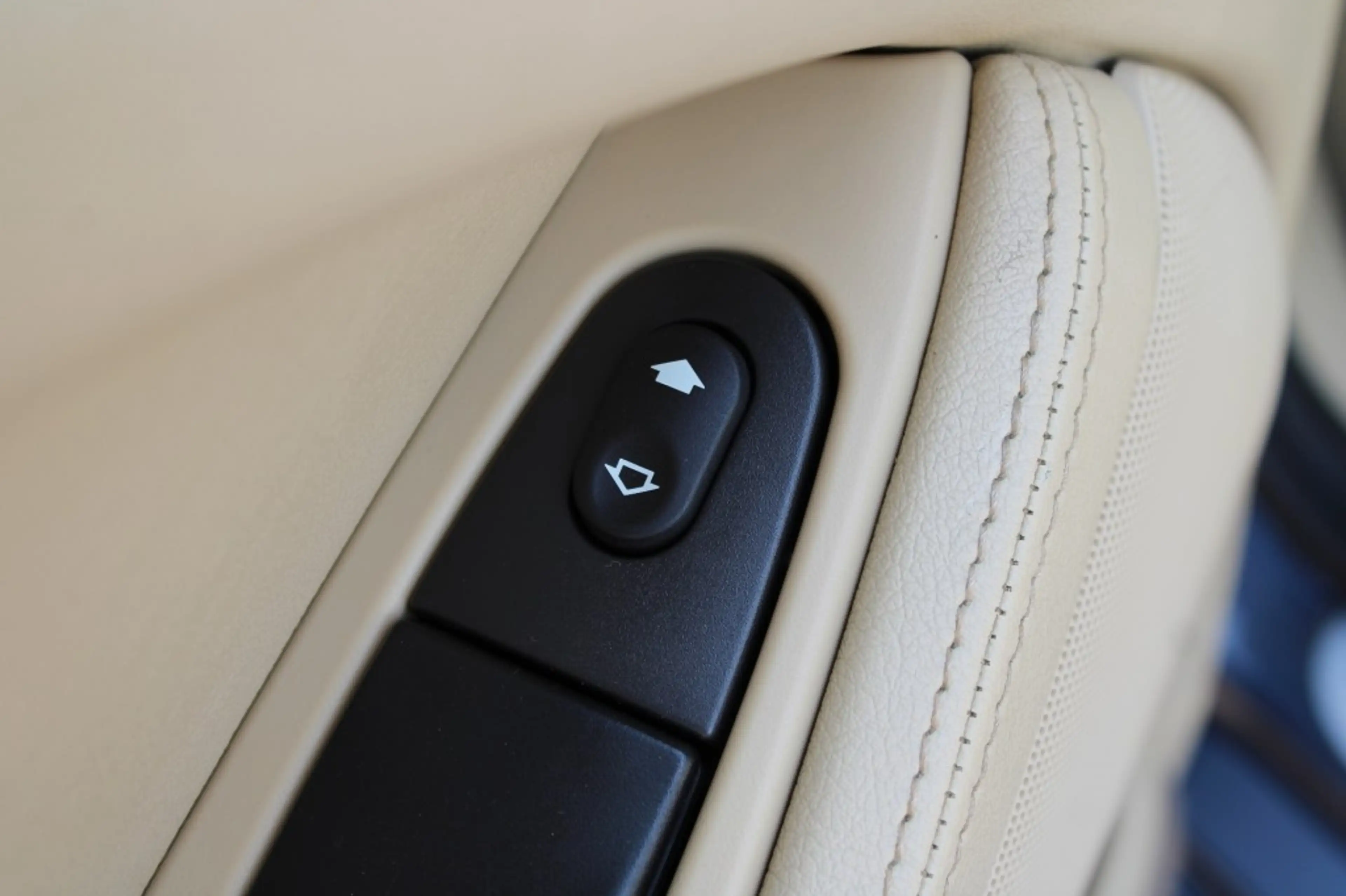 Jaguar S-Type 3.0 V6 Executive Automaat ECC/cruise/schuif-kantel — photo 25