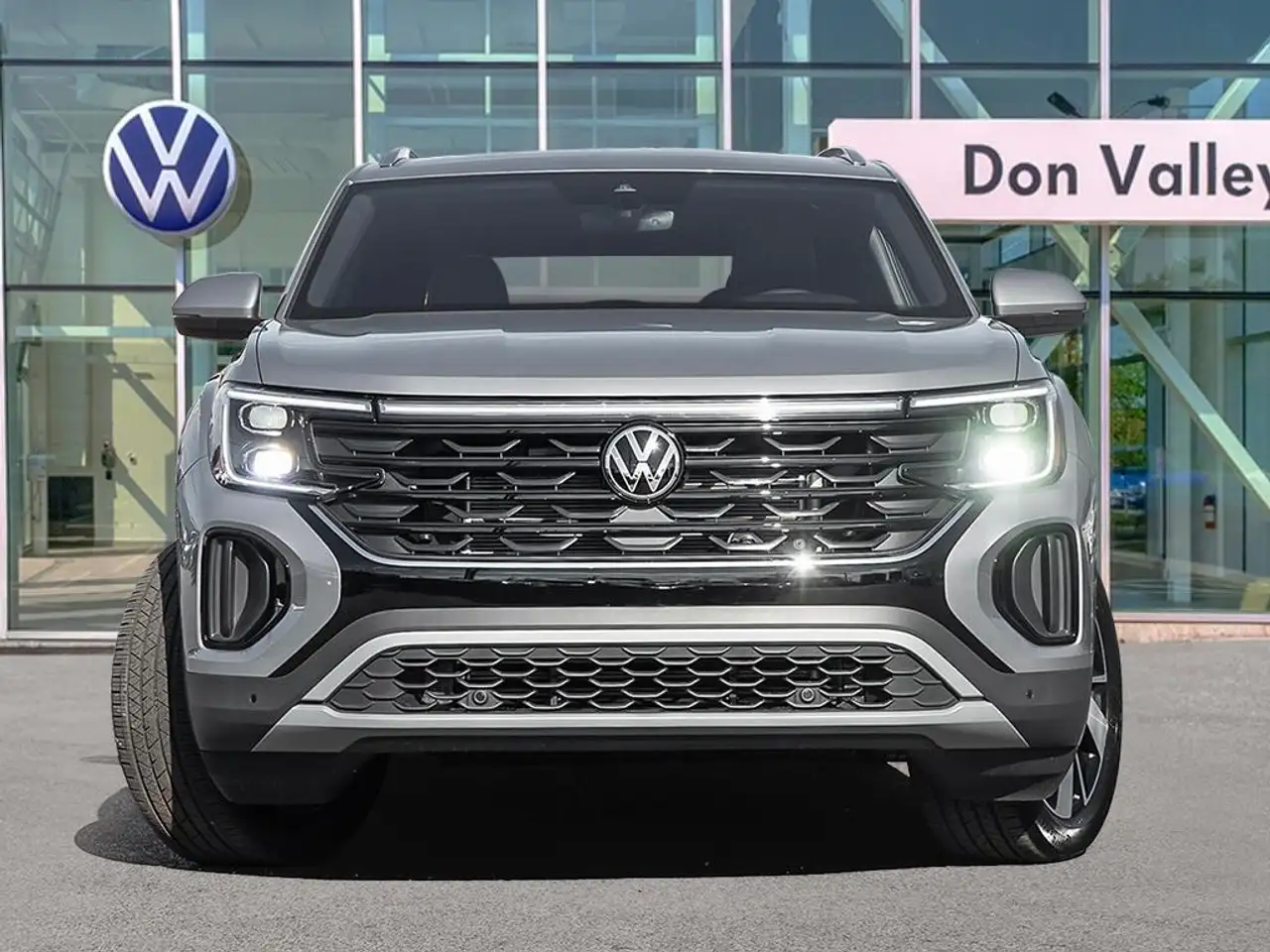 Volkswagen Atlas снимка Volkswagen Atlas