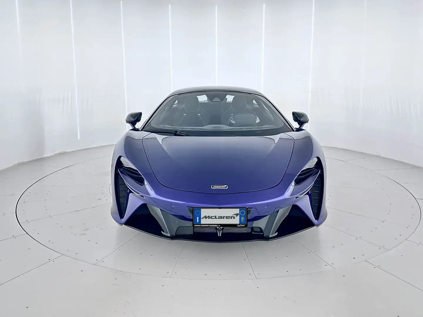 McLaren Artura Artura Performance - McLaren Milano Lilla - 2
