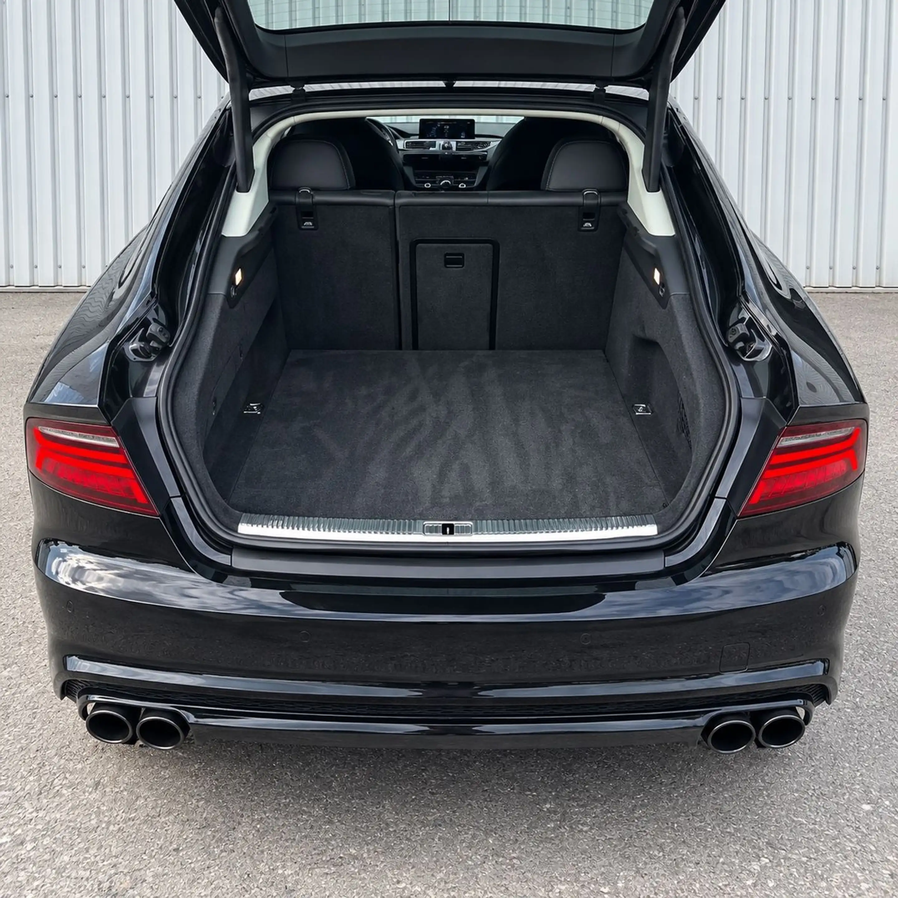 Audi S7 Sportback 4.0 TFSI quattro Head Up Soft Close — photo 28