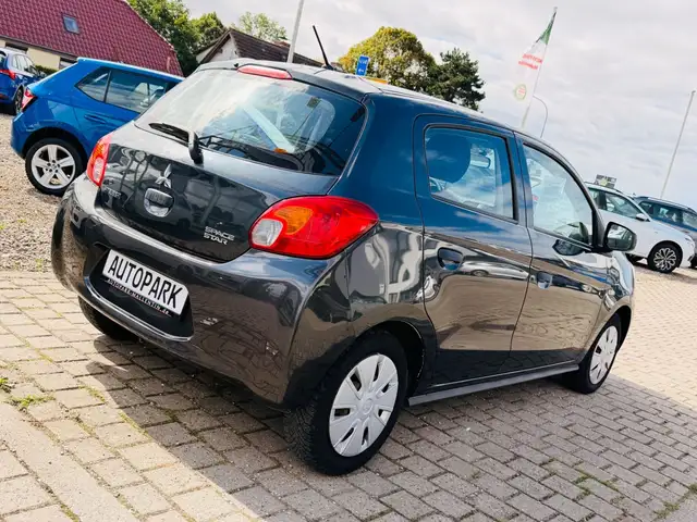 Mitsubishi Space Star view 6