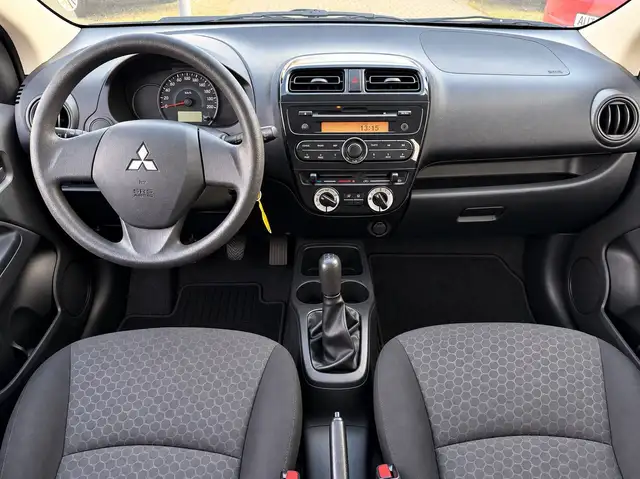 Mitsubishi Space Star view 12