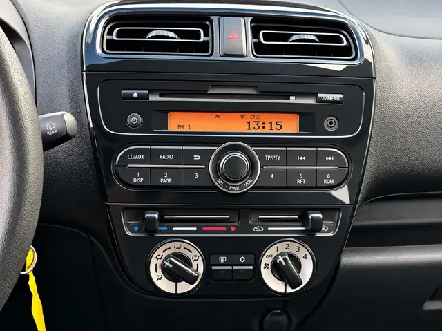 Mitsubishi Space Star view 14