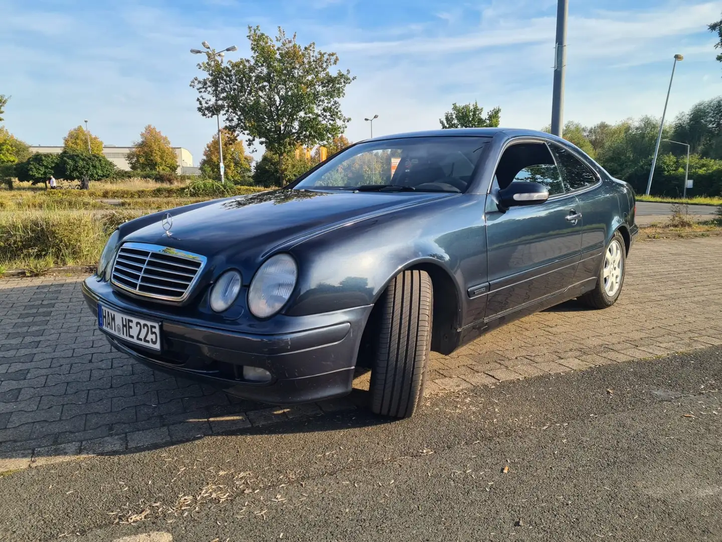 Mercedes-Benz CLK 200 Coupe Avantgarde - 2