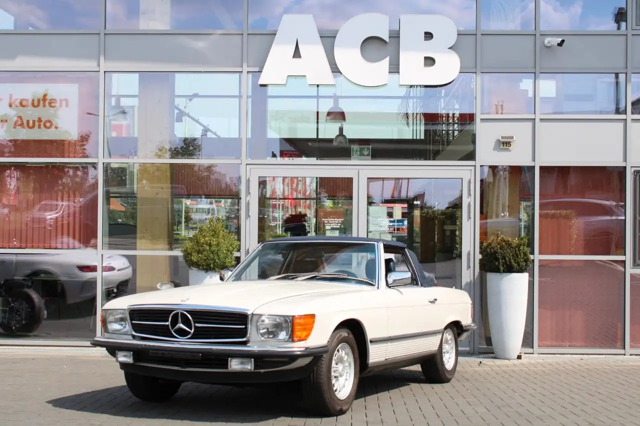 Mercedes-Benz SL 380