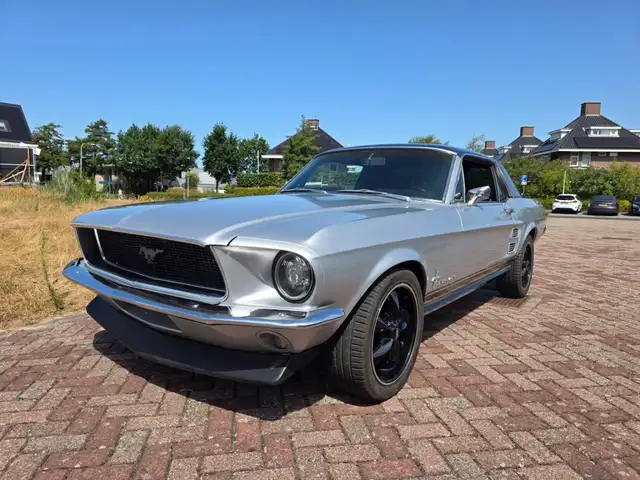 Ford -