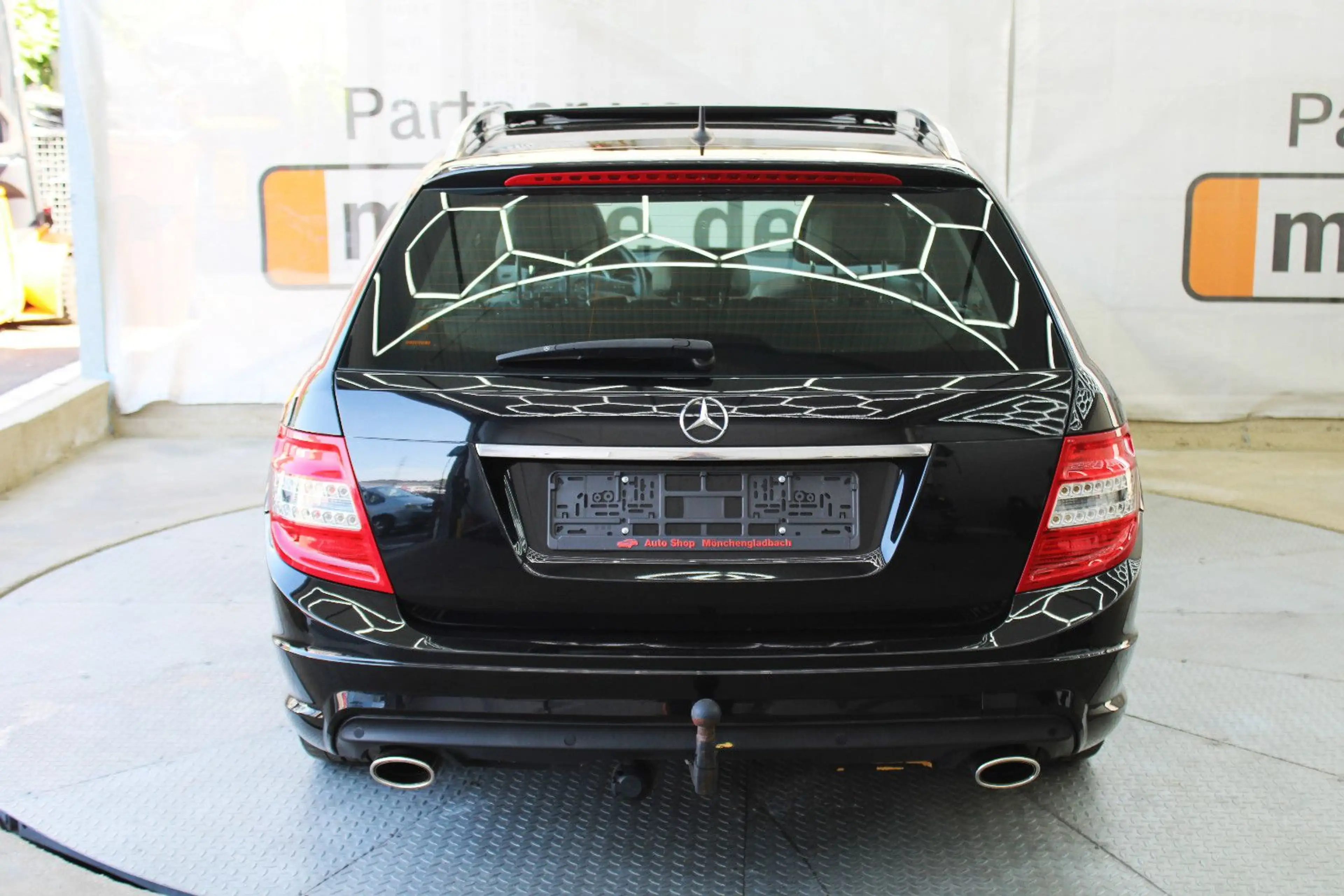 Mercedes-Benz C 350 C350 BE 4Matic *AMG-Line*Avantgarde*Automatik* — photo 6