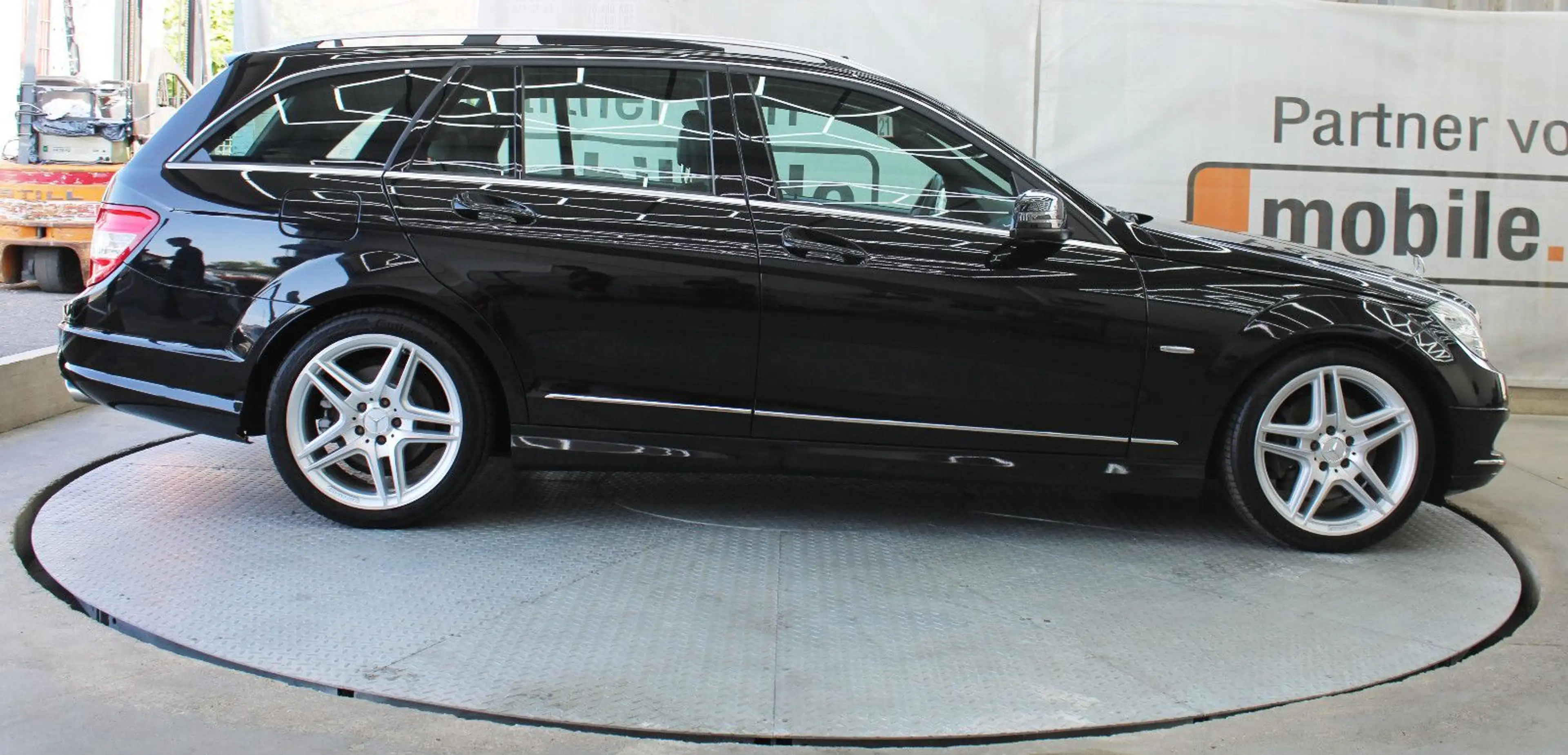 Mercedes-Benz C 350 C350 BE 4Matic *AMG-Line*Avantgarde*Automatik* — photo 8