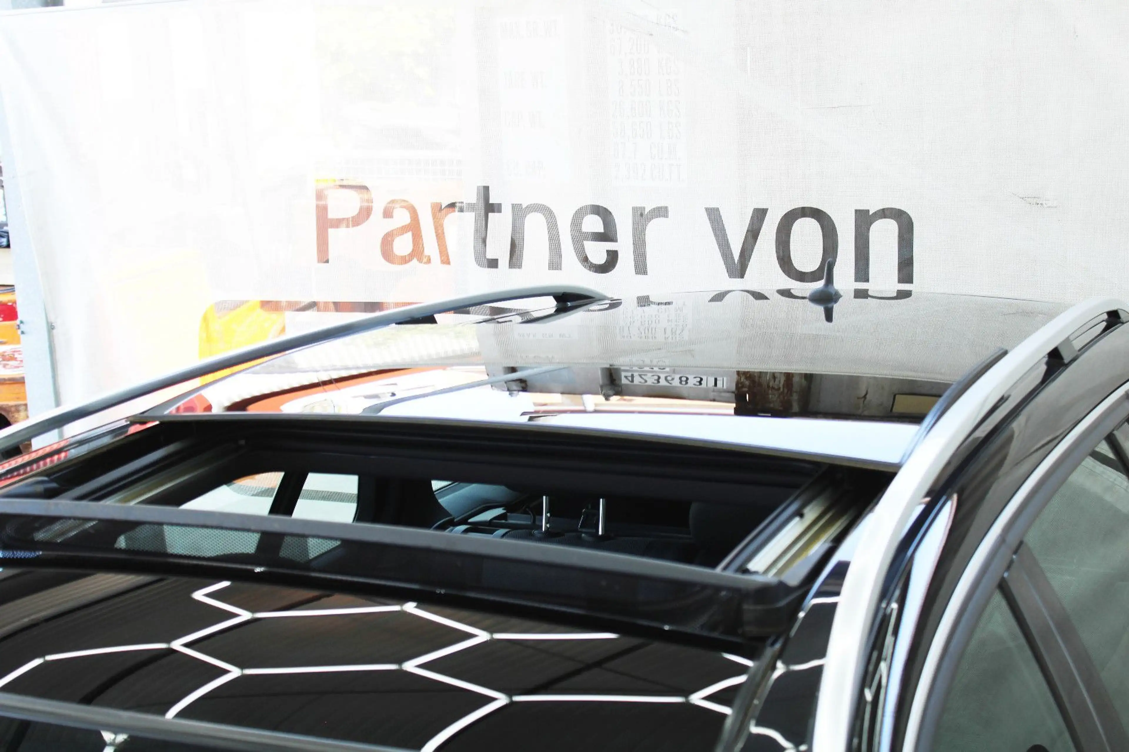 Mercedes-Benz C 350 C350 BE 4Matic *AMG-Line*Avantgarde*Automatik* — photo 11