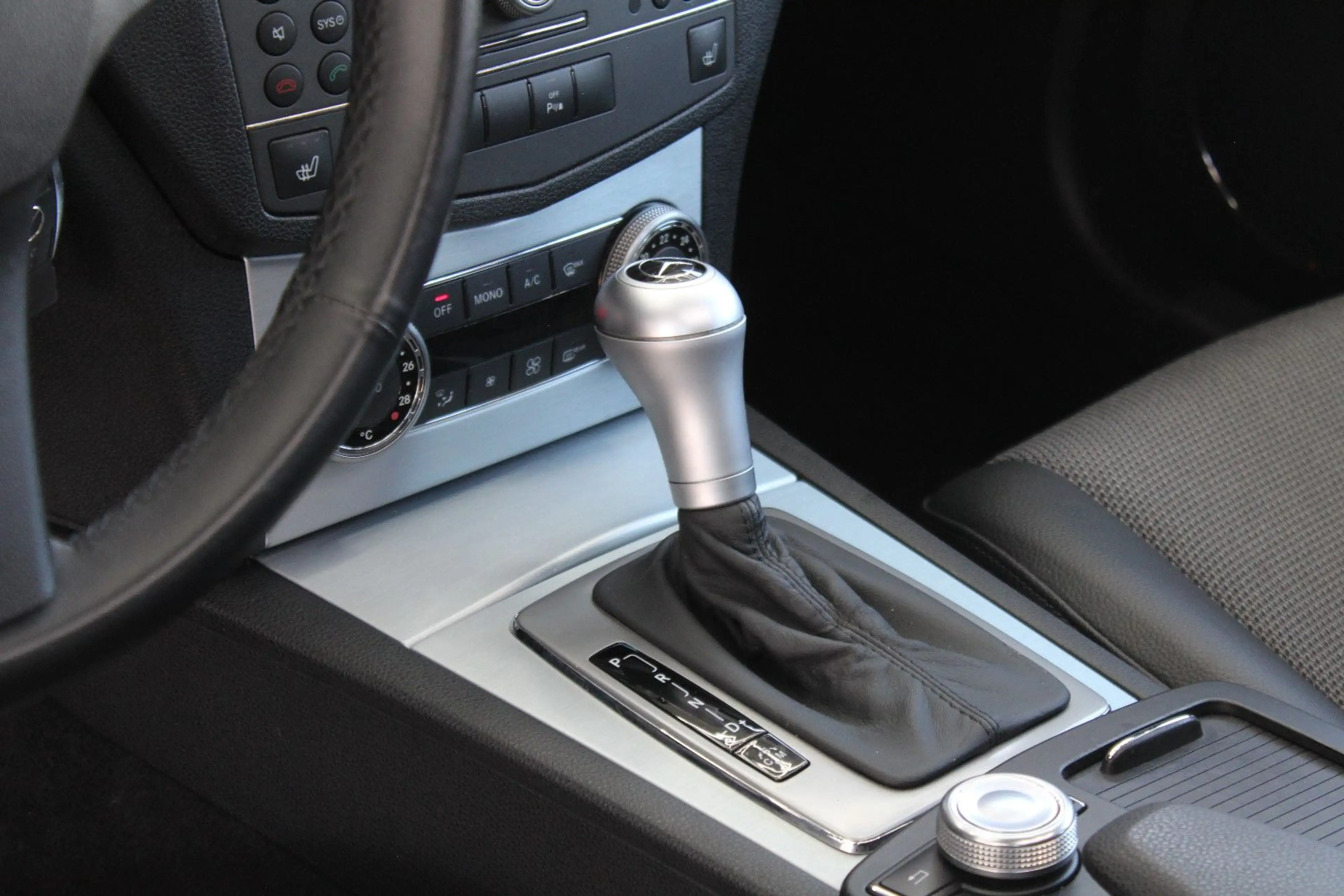 Mercedes-Benz C 350 C350 BE 4Matic *AMG-Line*Avantgarde*Automatik* — photo 14