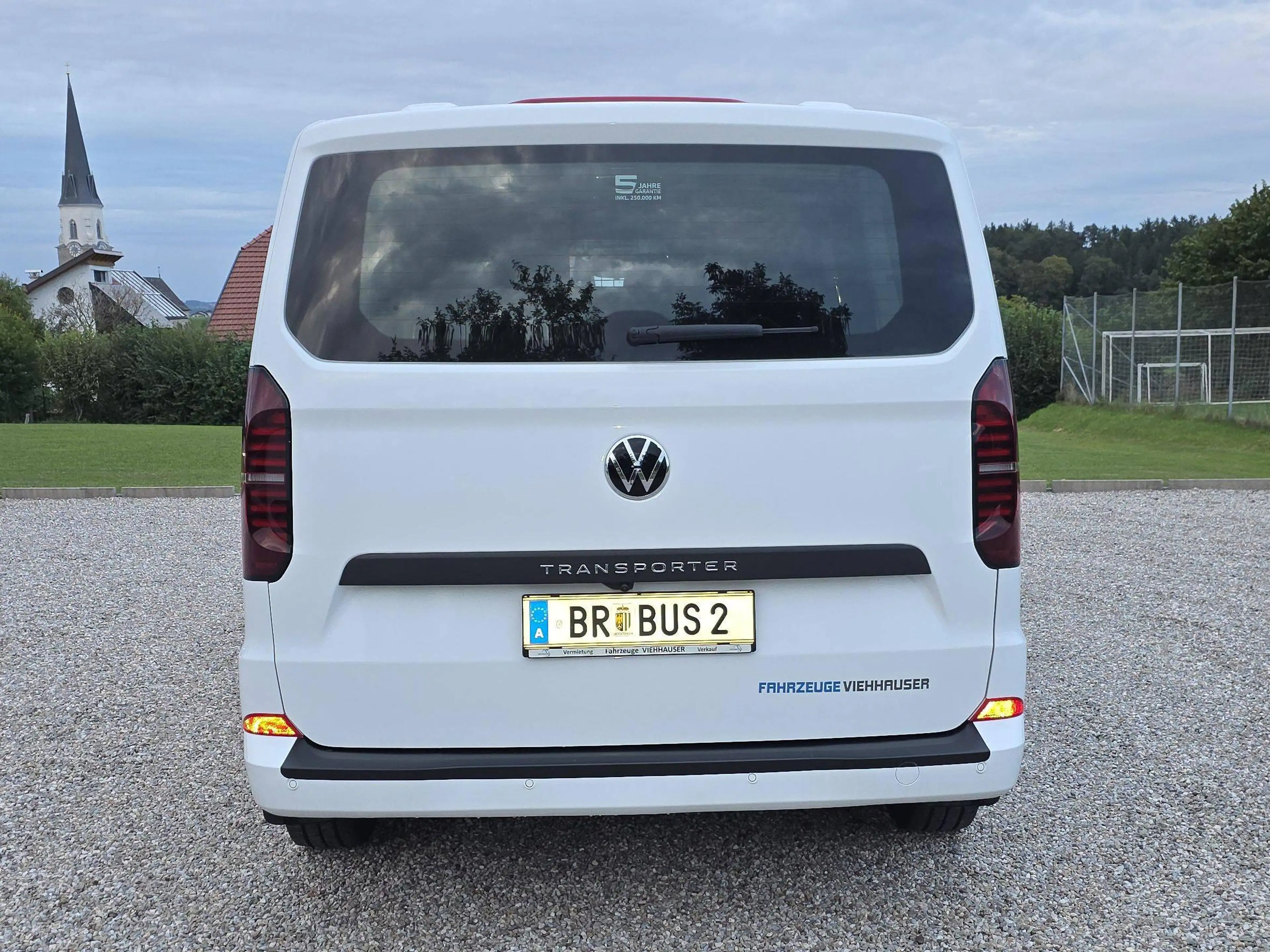 Volkswagen Transporter 2.0 TDI 81 kW KR — photo 7