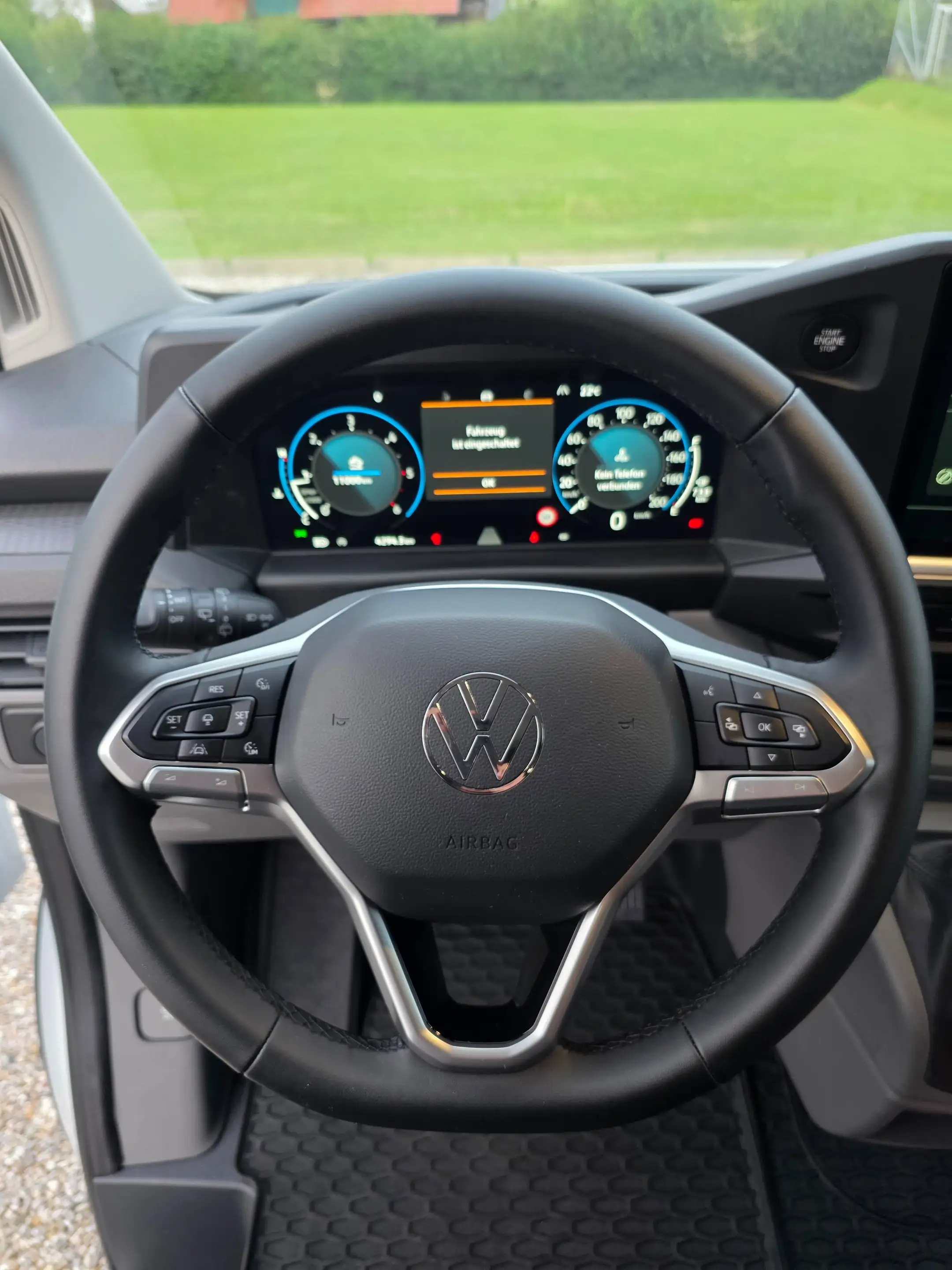 Volkswagen Transporter 2.0 TDI 81 kW KR — photo 13