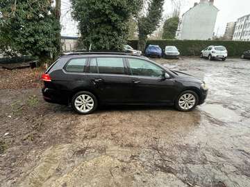 Golf SW 1.6 SCR TDi Highline DSG
