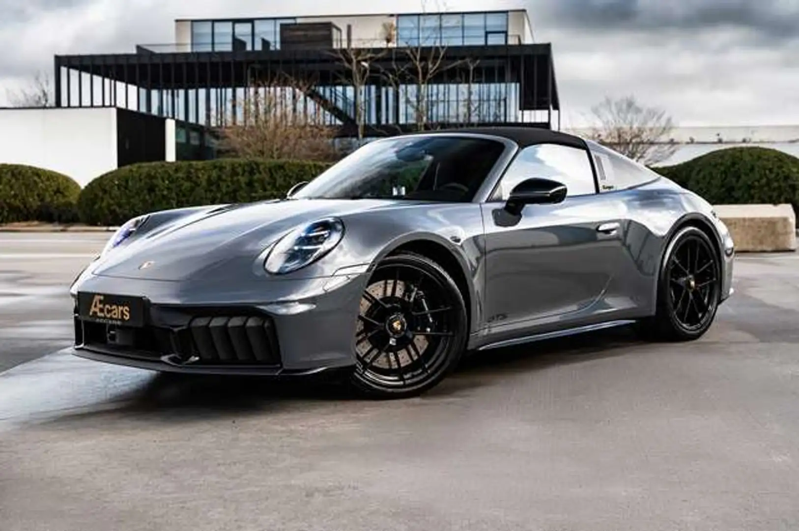 Porsche 992 911 TARGA 4 GTS / FACELIFT/ SLATE GREY NEO/ 1OWNER Grau - 2