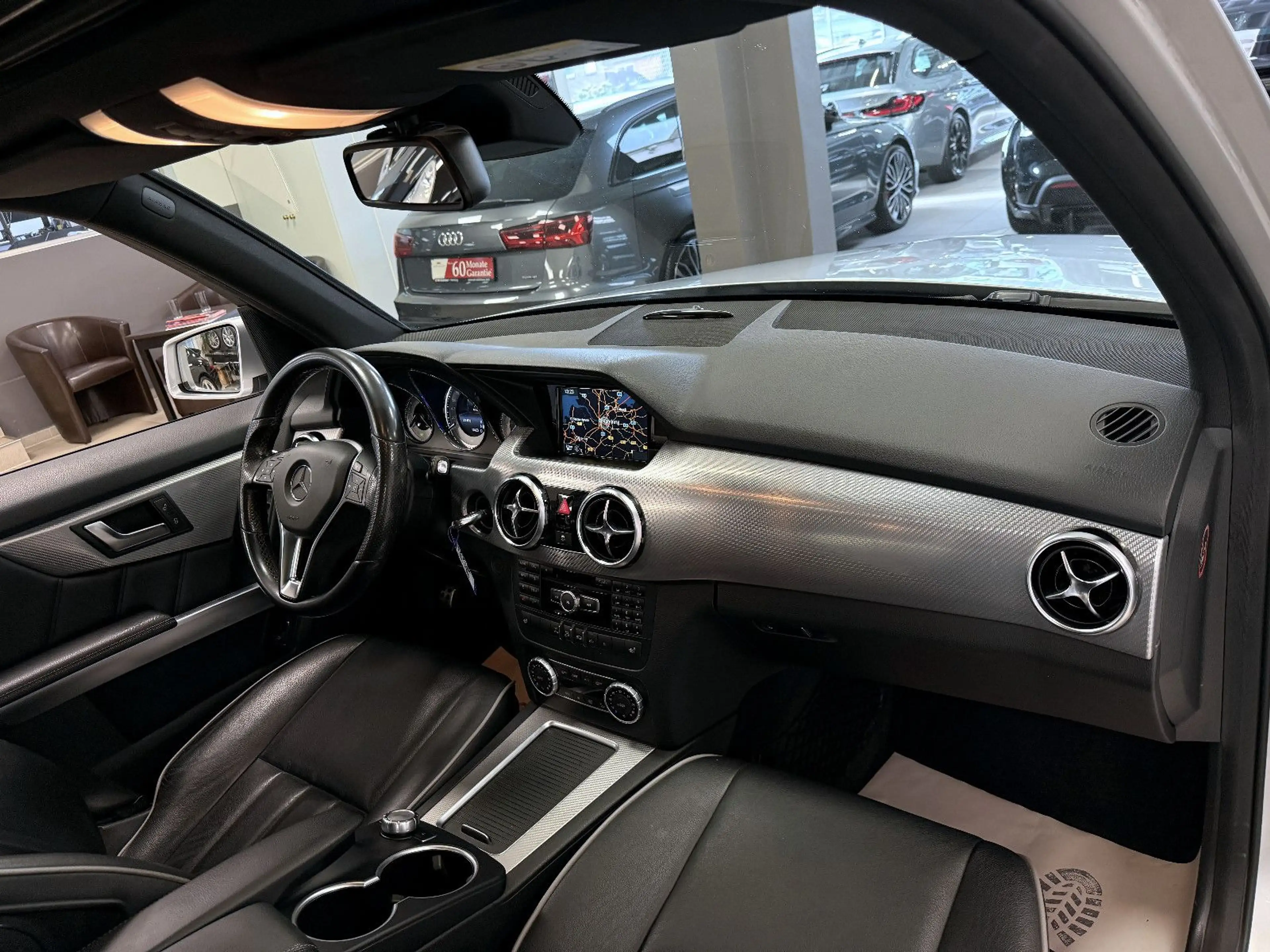 Mercedes-Benz GLK 250 CDI BT 4M *PanSD*AHK*Bi-Xenon*Leder*Navi — photo 11