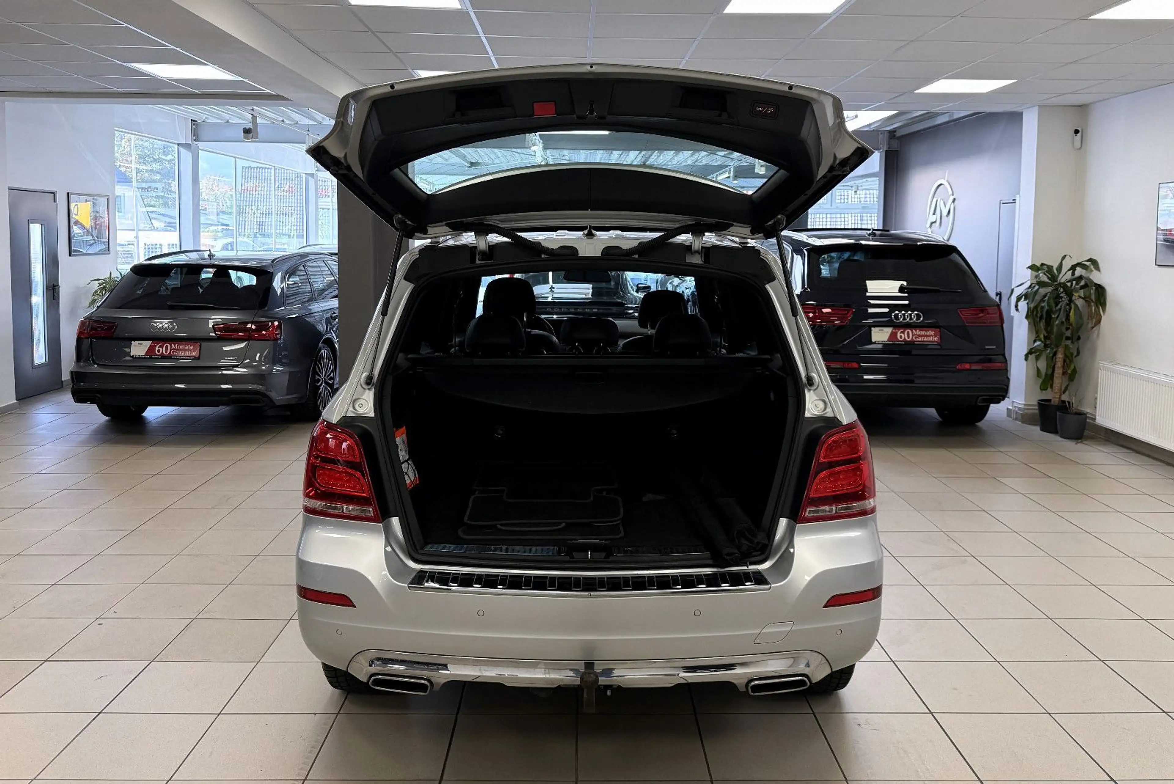 Mercedes-Benz GLK 250 CDI BT 4M *PanSD*AHK*Bi-Xenon*Leder*Navi — photo 9