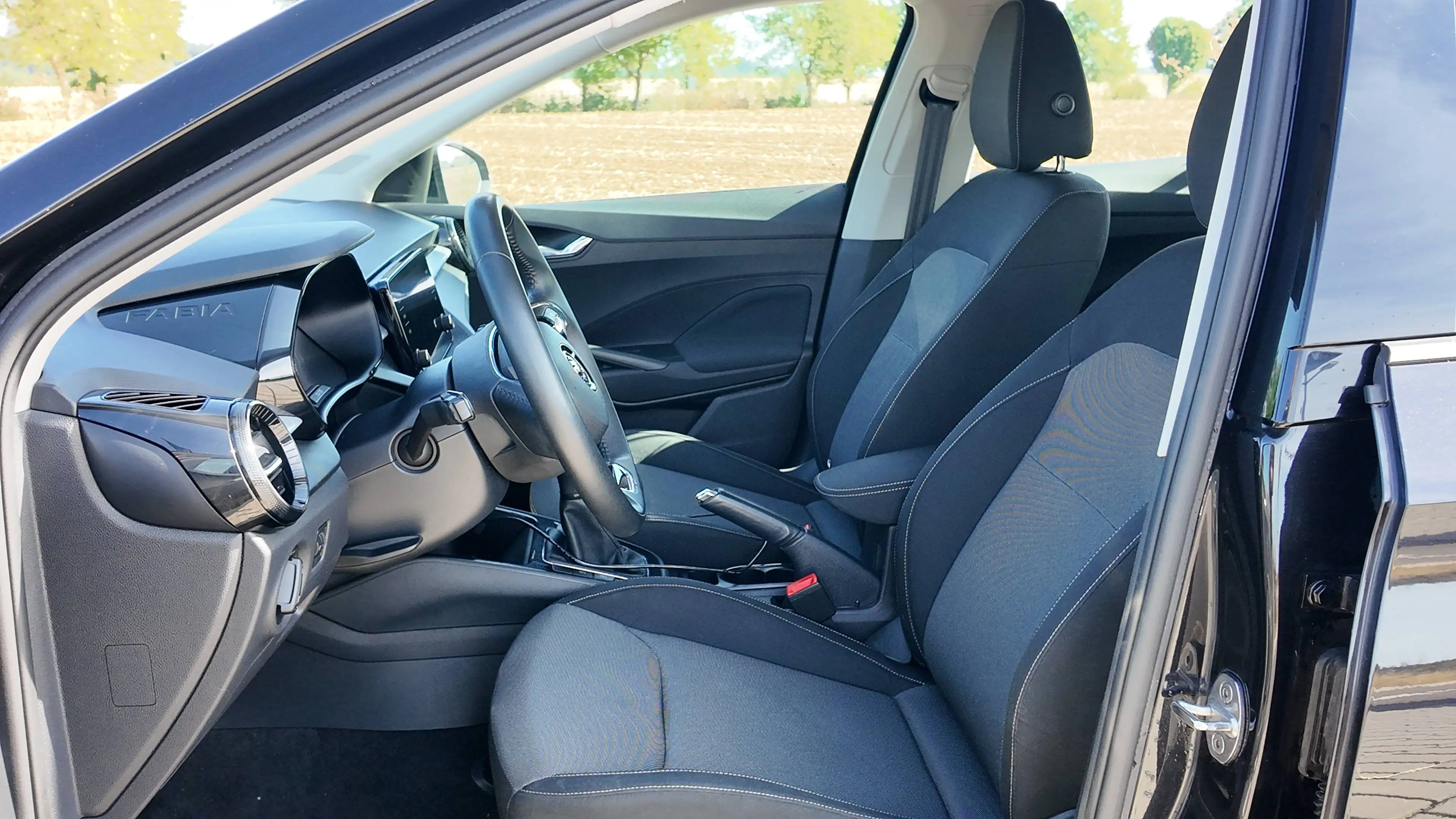 Skoda Fabia Fabia 1.0 MPI Essence — photo 10