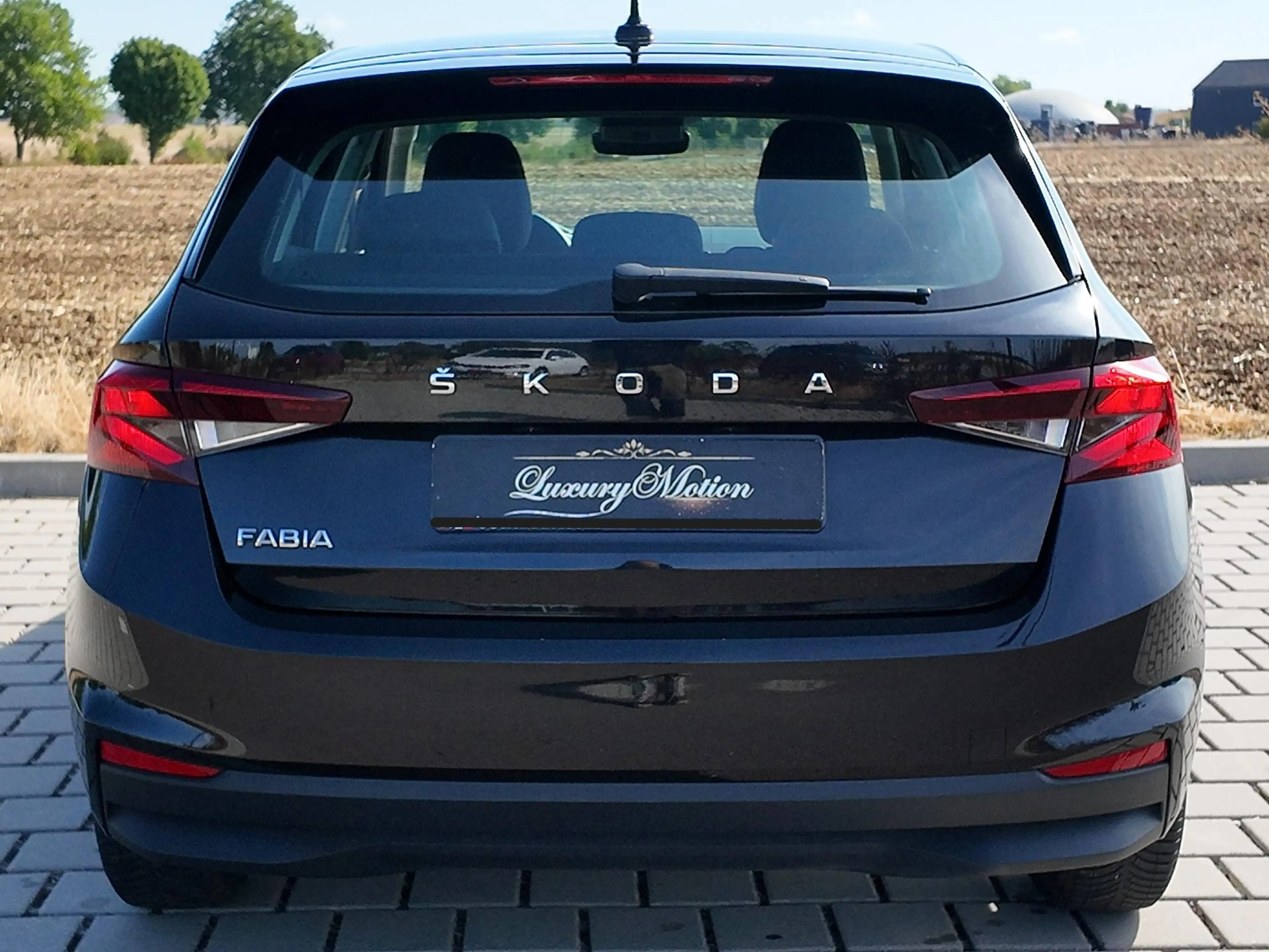 Skoda Fabia Fabia 1.0 MPI Essence — photo 8