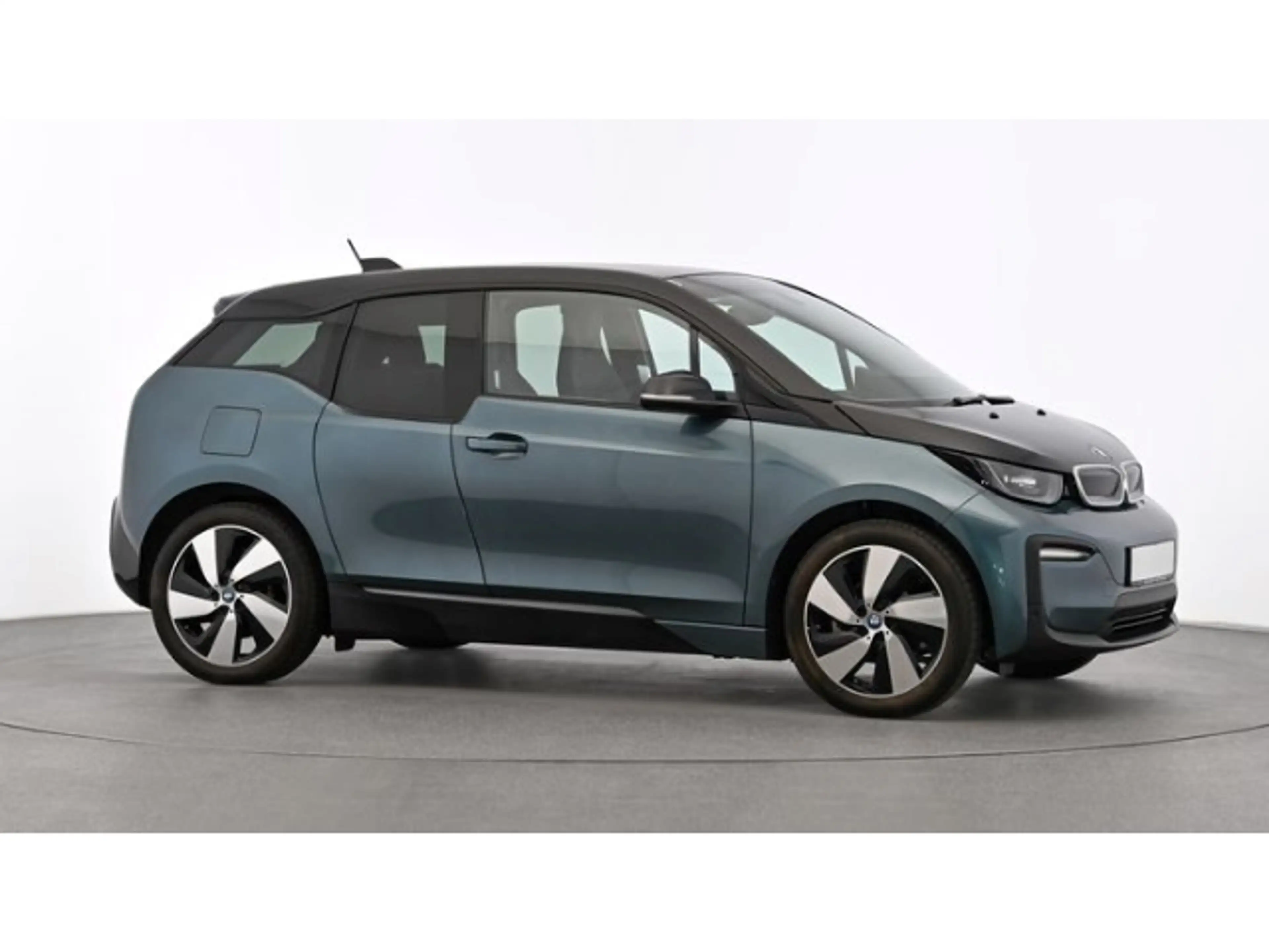 BMW i3 120Ah +NAVI+SHZ+PDC+CAM+MFL+PRIVACY+DAB+BC+BT — photo 5