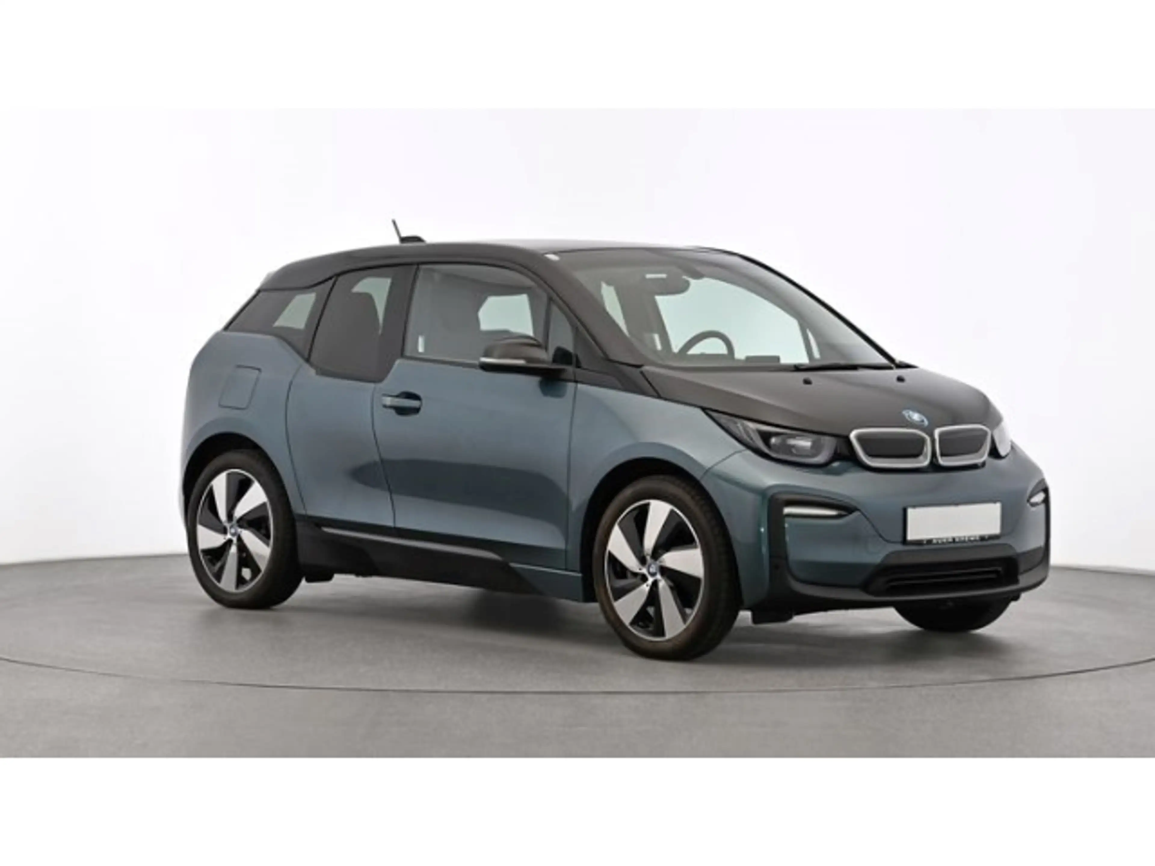 BMW i3 120Ah +NAVI+SHZ+PDC+CAM+MFL+PRIVACY+DAB+BC+BT — photo 4