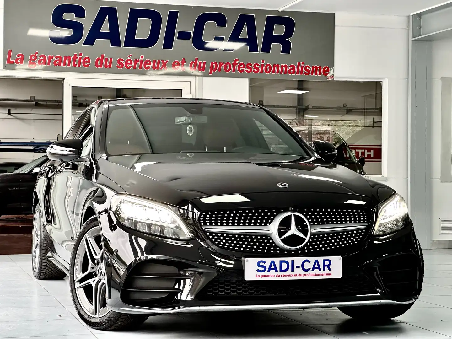 Mercedes-Benz C 200 C 200 d 160cv - AMG LINE EDITION (Face-Lift) Zwart - 1