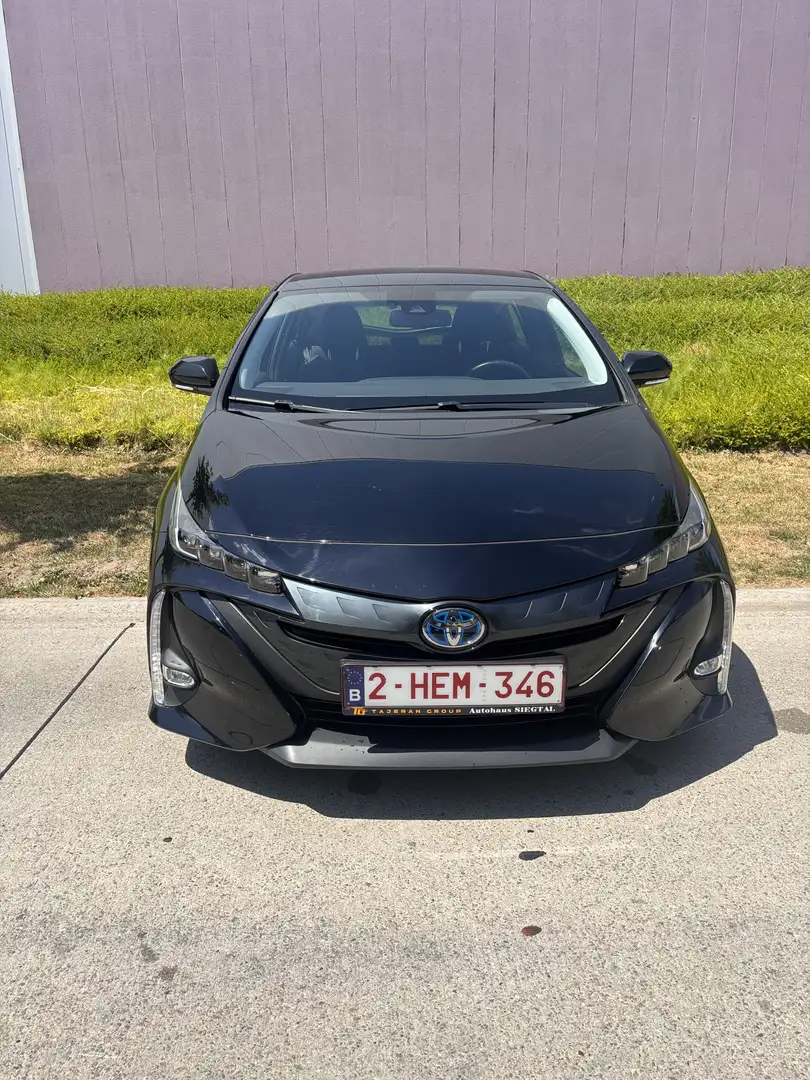 Toyota Prius - 1