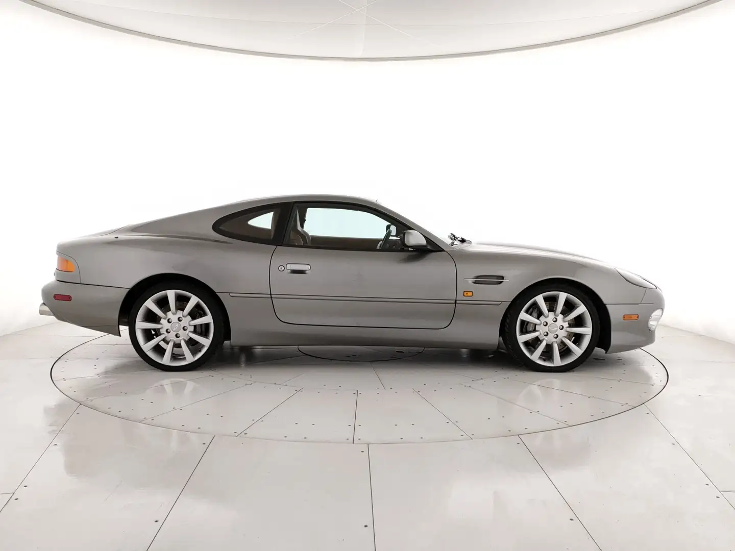 Aston Martin DB7 DB7 vantage coupe 6.0 Grigio - 2