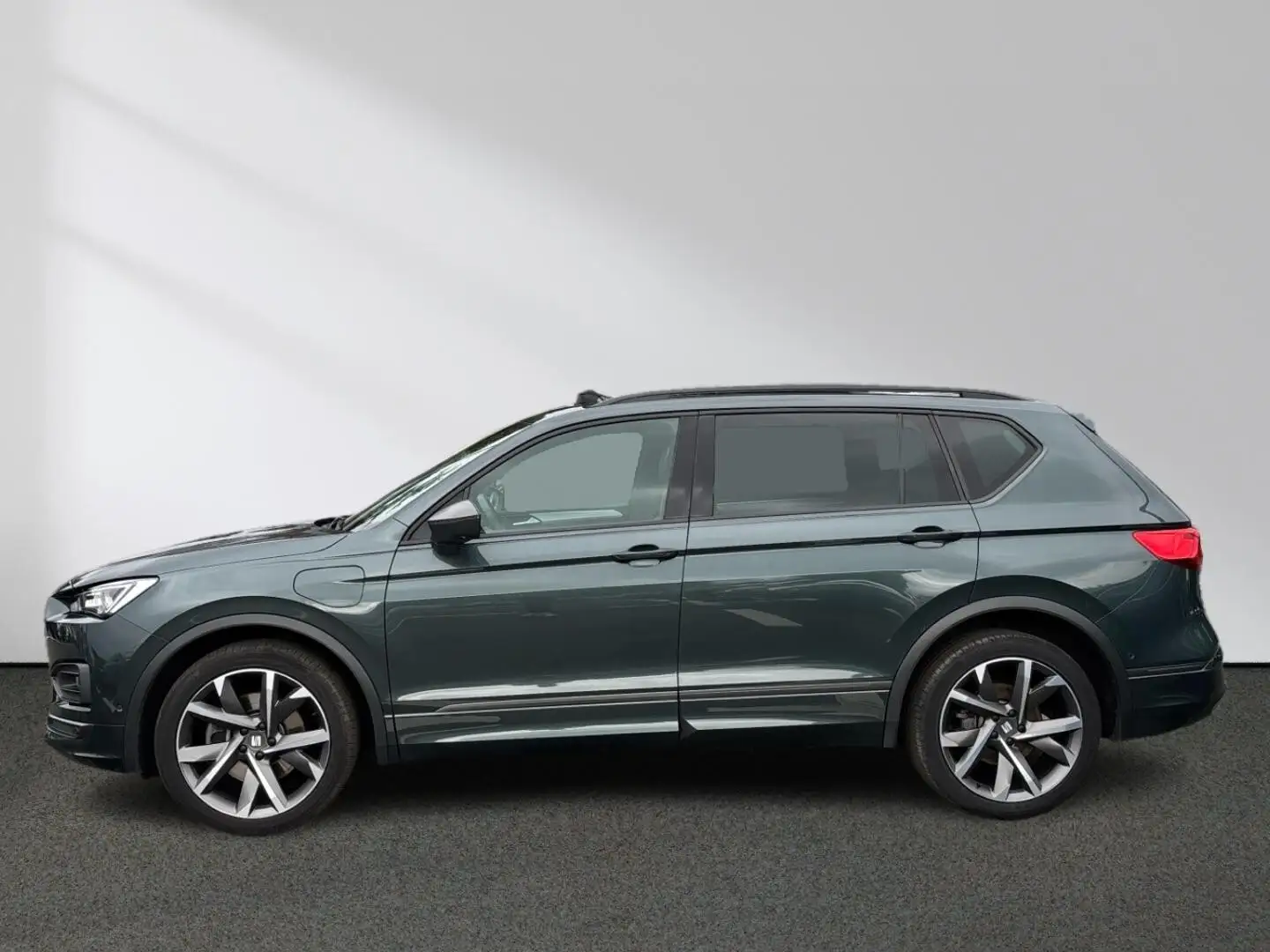 SEAT Tarraco 1.4 eHybrid DSG CarPlay 360° Kamera Groen - 2
