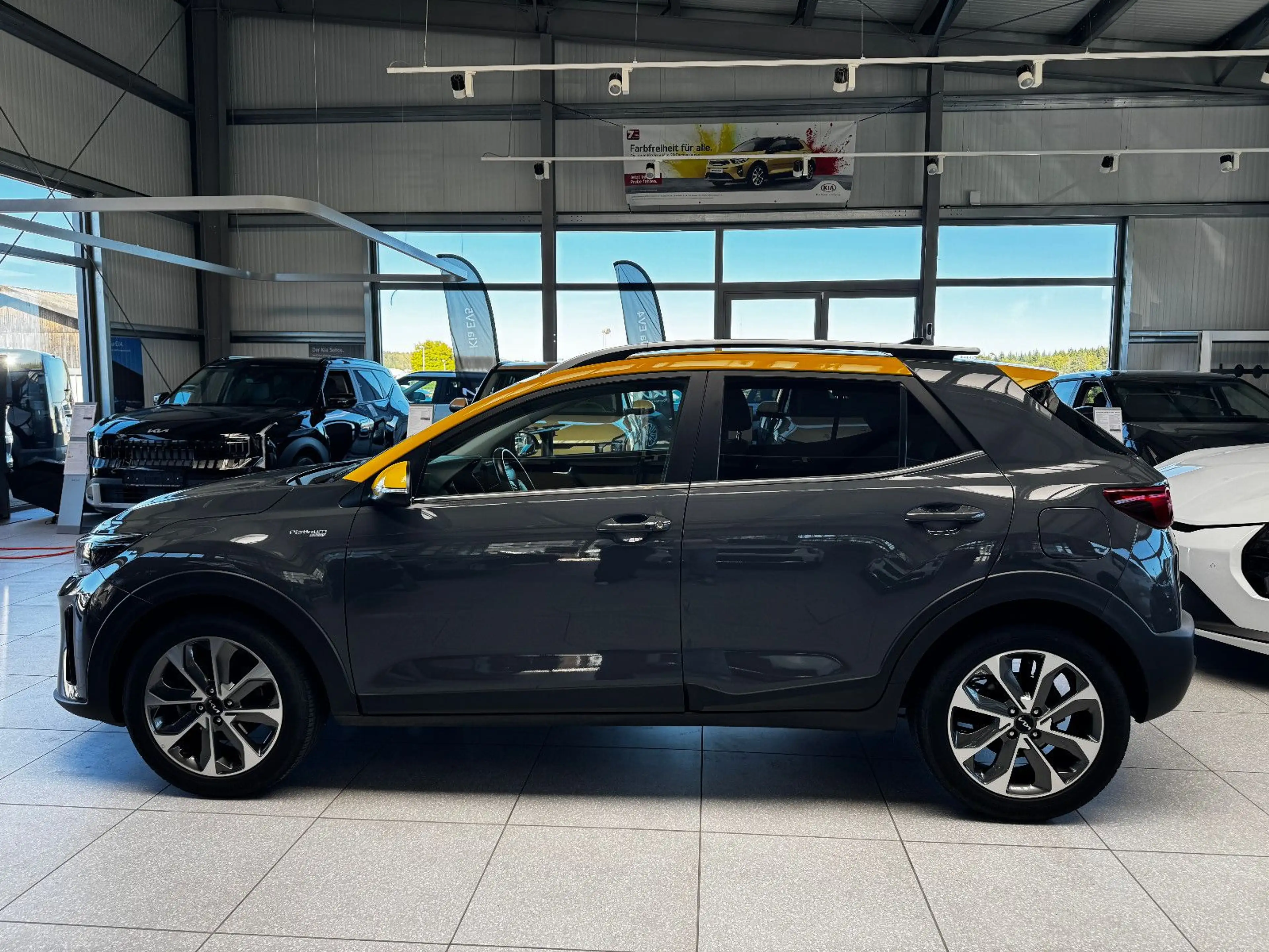 Kia Stonic STONIC 1.0T 120 48V — photo 3
