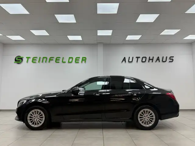 Mercedes-Benz C view 4