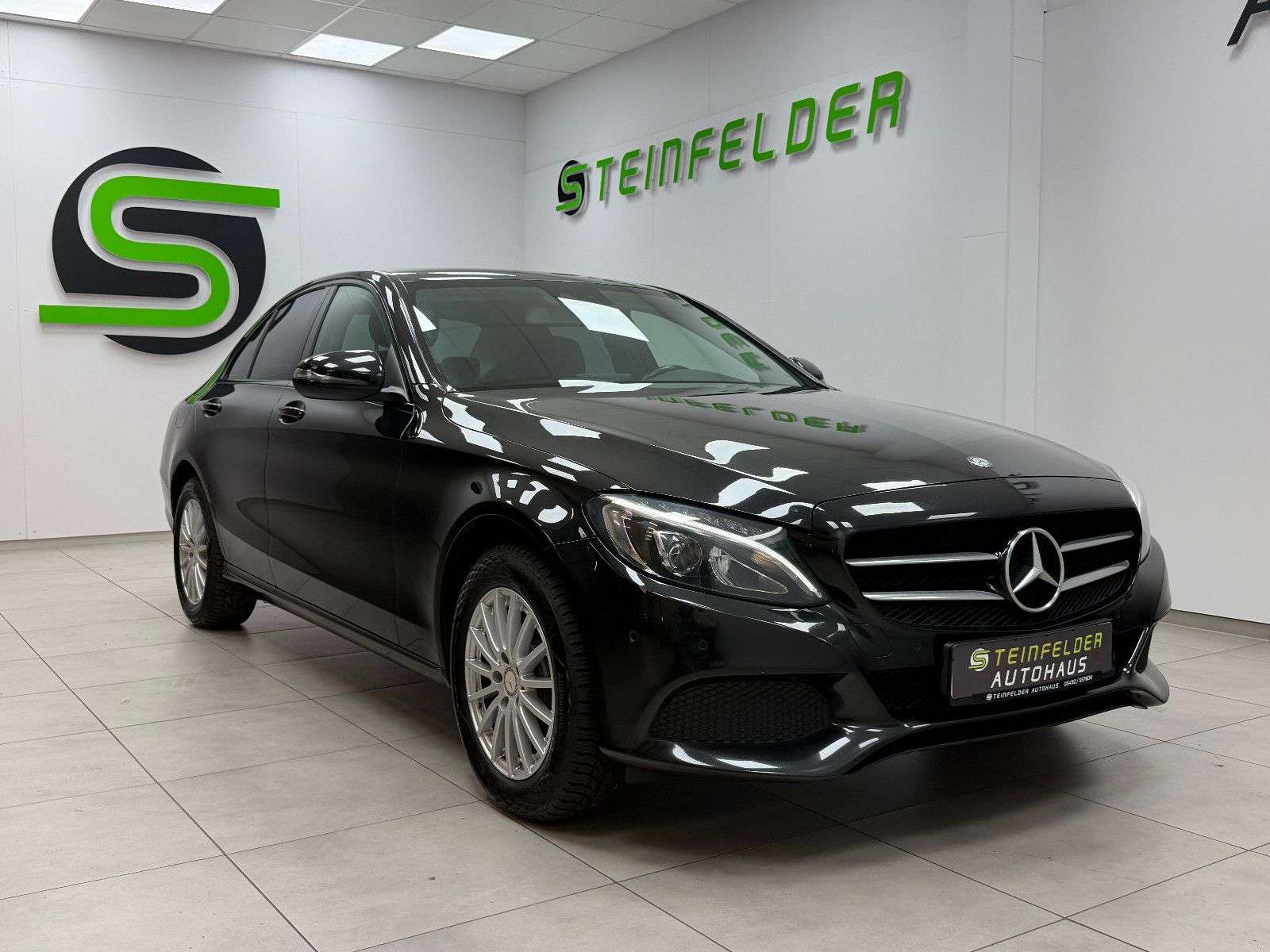 Mercedes-Benz C 180