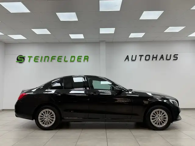 Mercedes-Benz C view 8