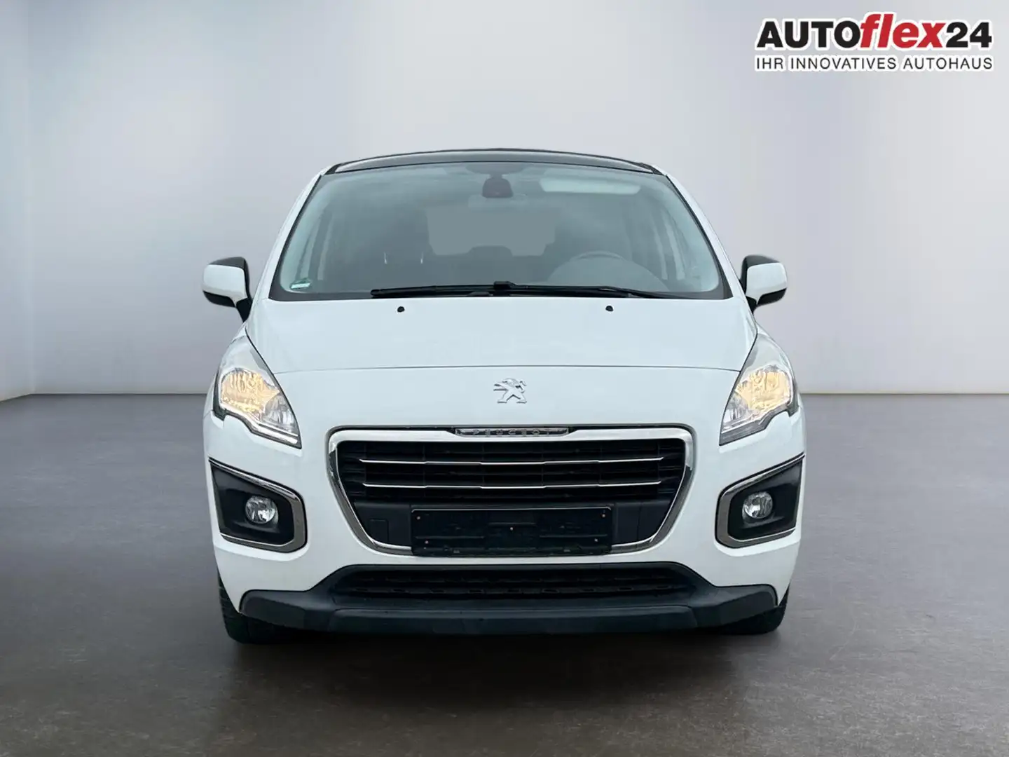 Peugeot 3008 1.2 e-THP/PureTech 130, Active 96 kW (131 PS), ... Weiß - 2