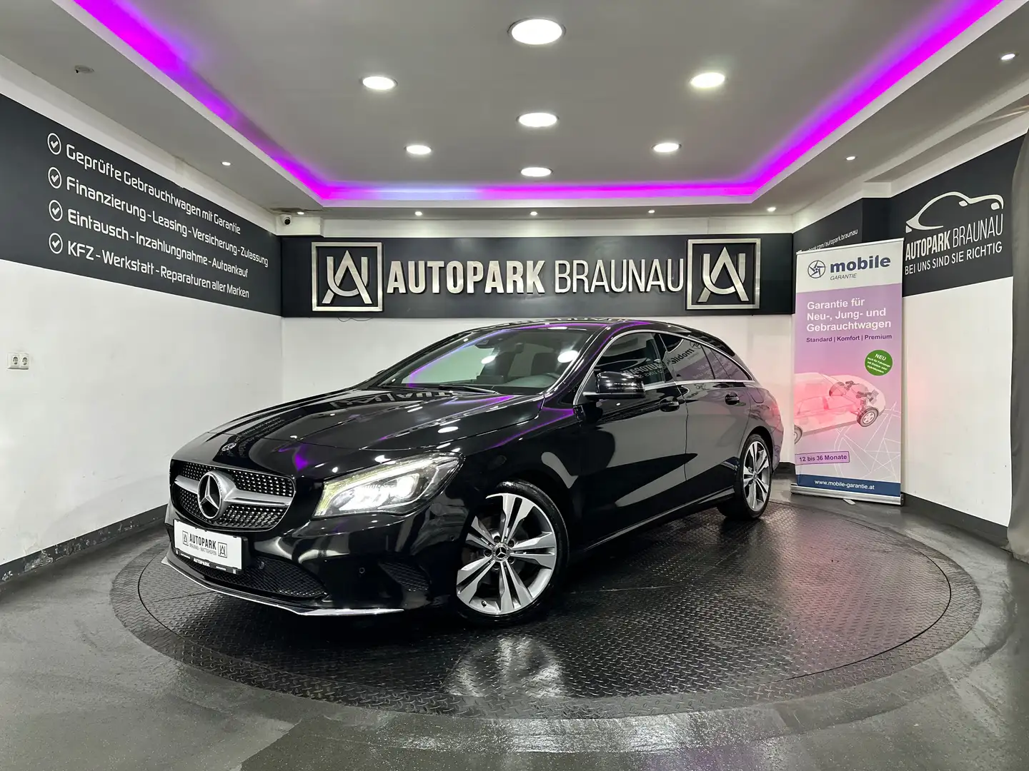 Mercedes-Benz CLA 180 d Shooting Brake *URBAN*LED* Schwarz - 1