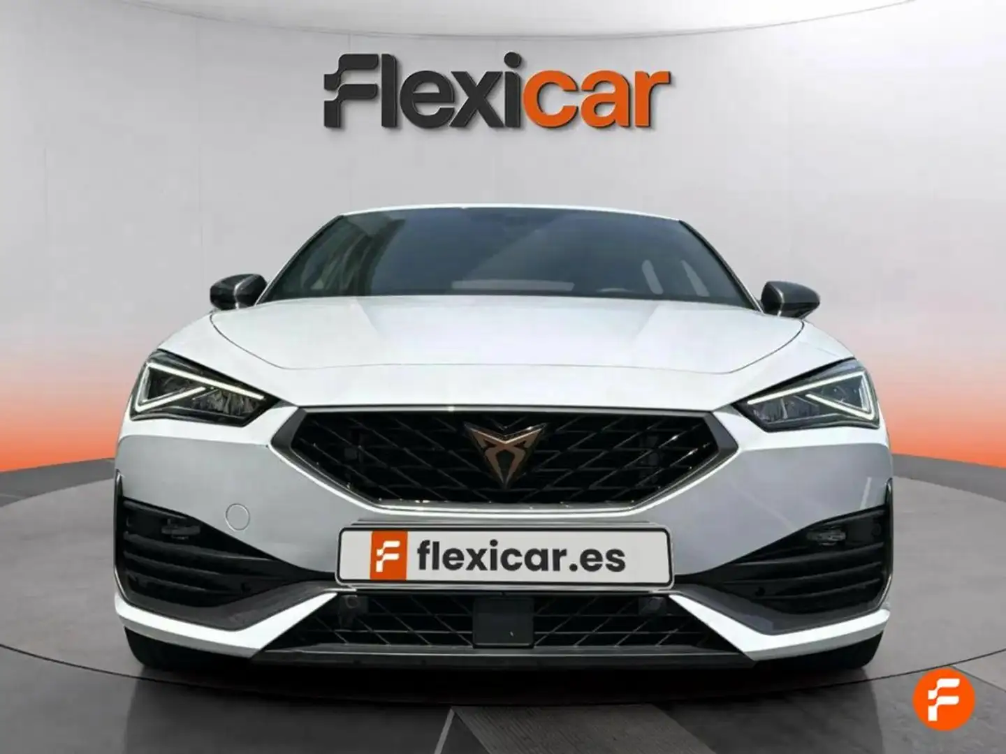 CUPRA Leon 1.5 eTSI 110kW 150CV) DSG Amarillo - 2