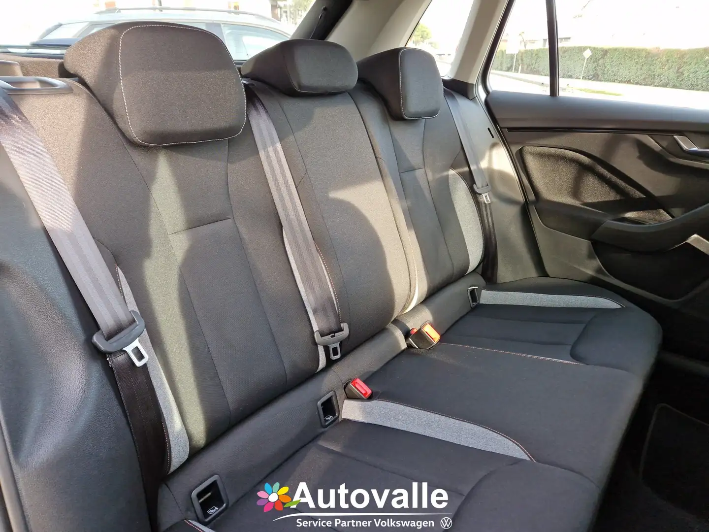 Skoda Kamiq Kamiq 1.0 TSI Selection Grigio - 2