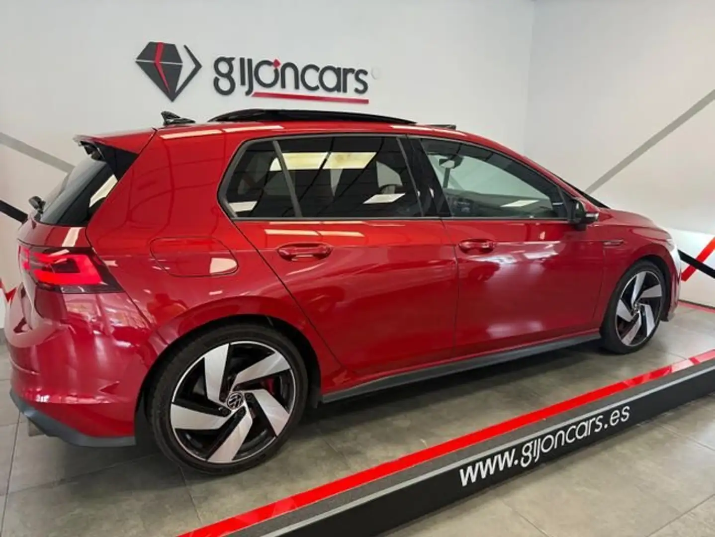 Volkswagen Golf GTI 2.0 TSI DSG 180kW Rojo - 2