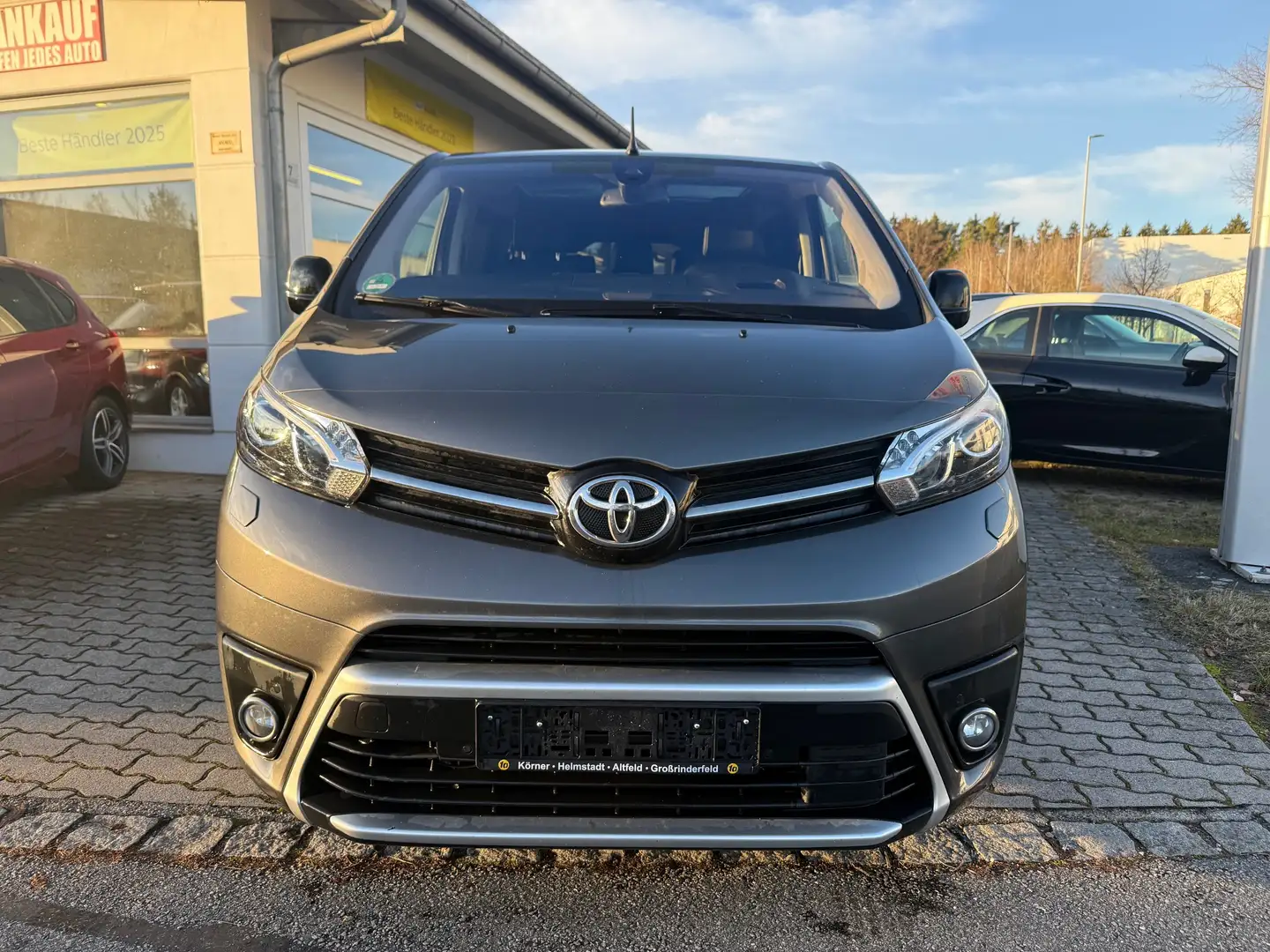 Toyota Proace L1 Executive 7 Sitzer --- GETRIEBE PROBLEM- -- Gris - 2