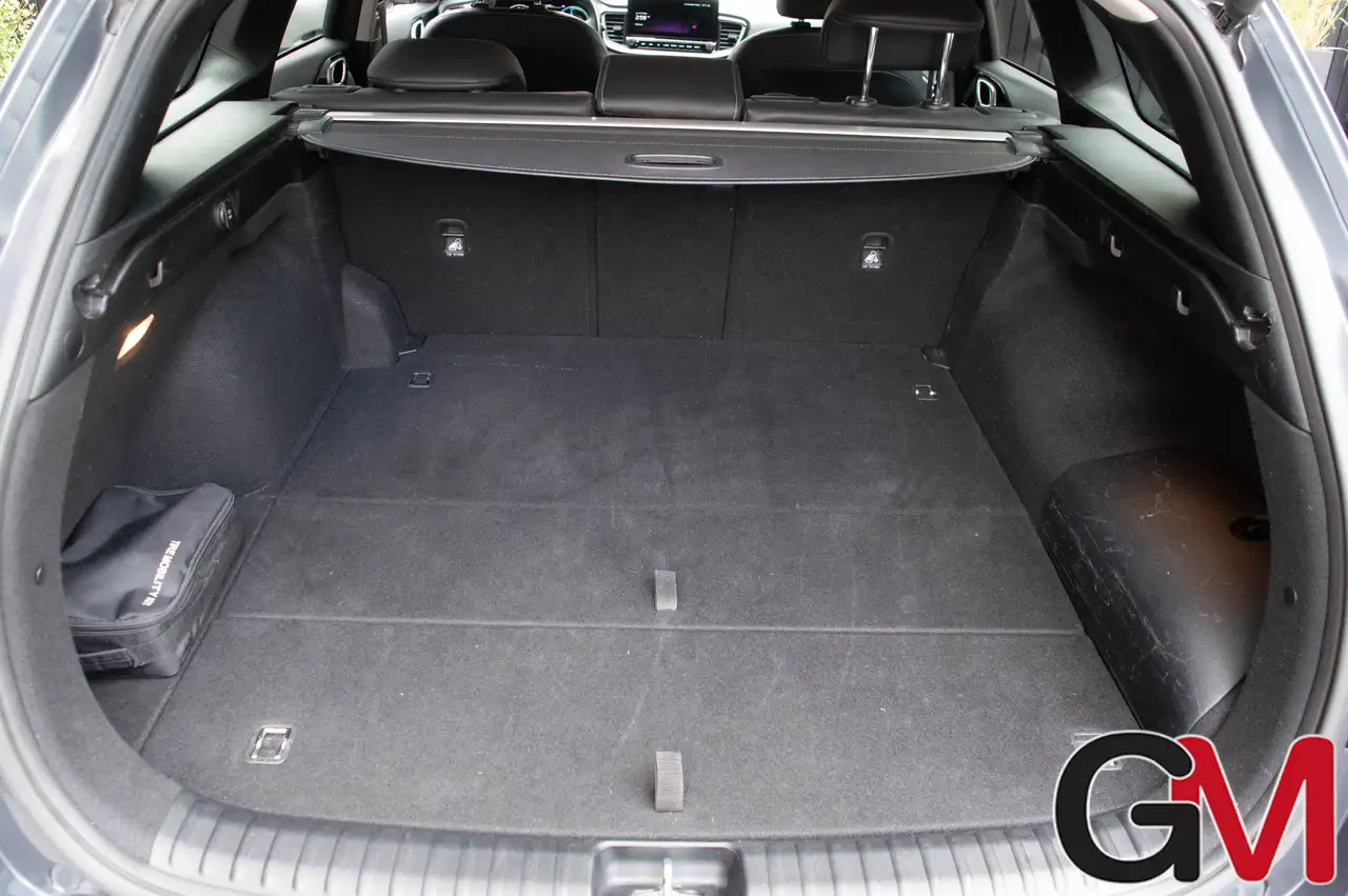 Kia Ceed SW 1.6 GDi PHEV Sense DCT, миниатюра 16