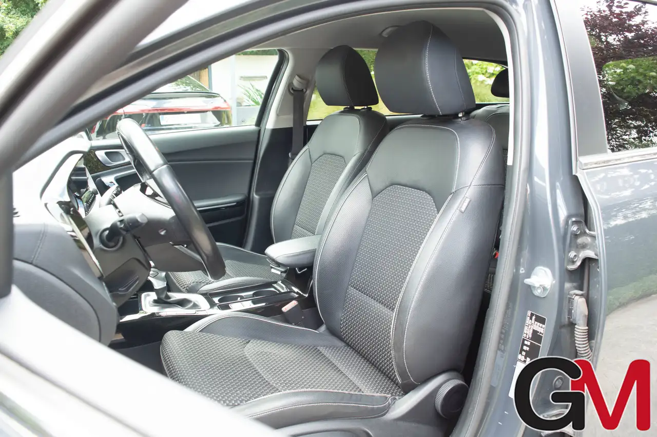 Kia Ceed SW 1.6 GDi PHEV Sense DCT, миниатюра 18