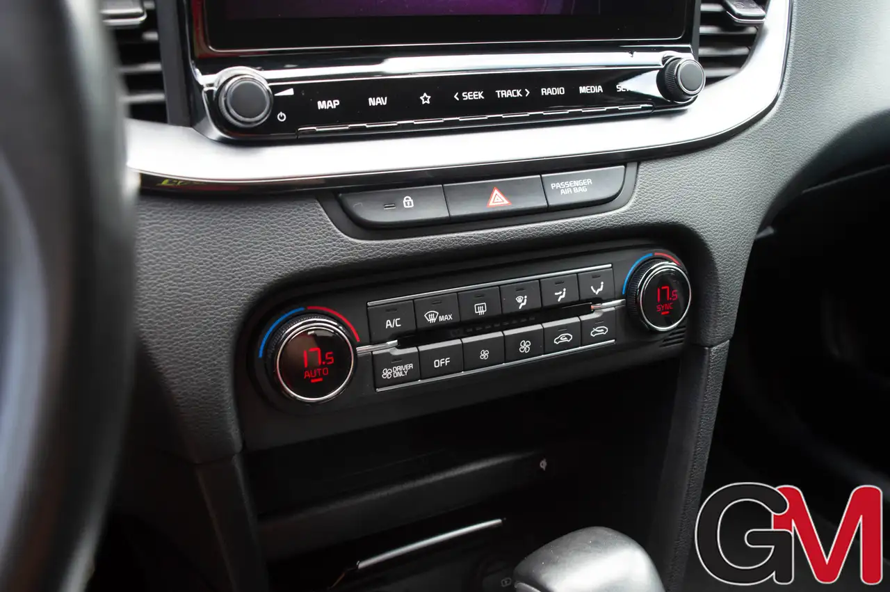 Kia Ceed SW 1.6 GDi PHEV Sense DCT, миниатюра 20