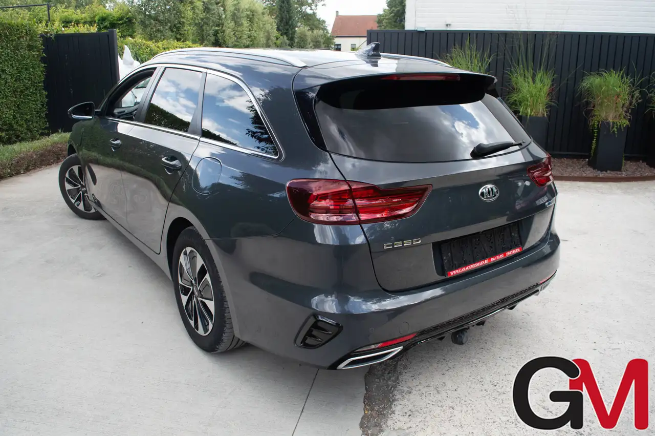 Kia Ceed SW 1.6 GDi PHEV Sense DCT, миниатюра 2