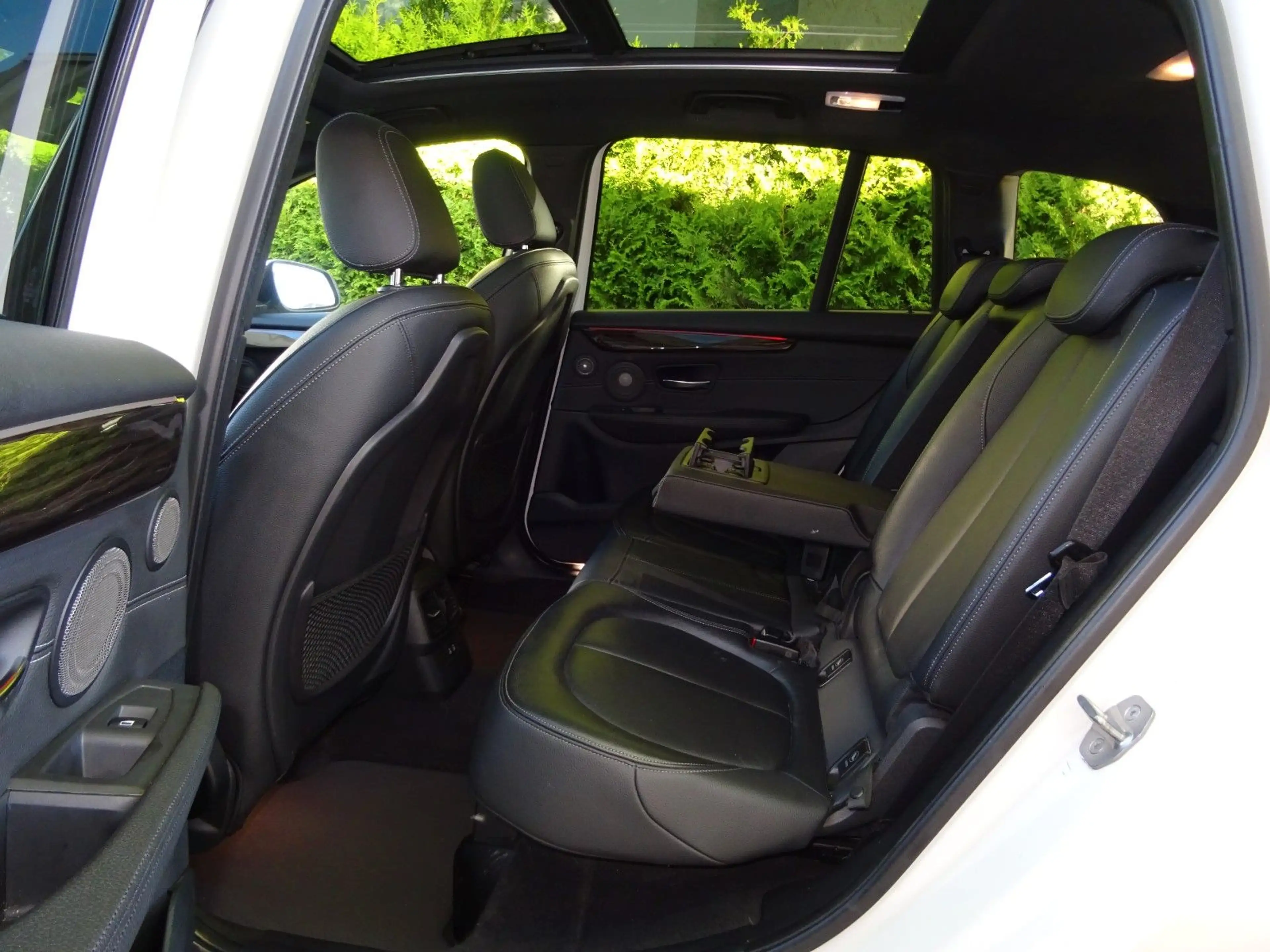 BMW 220 Aut Luxury Line Navi Leder Pano — photo 14