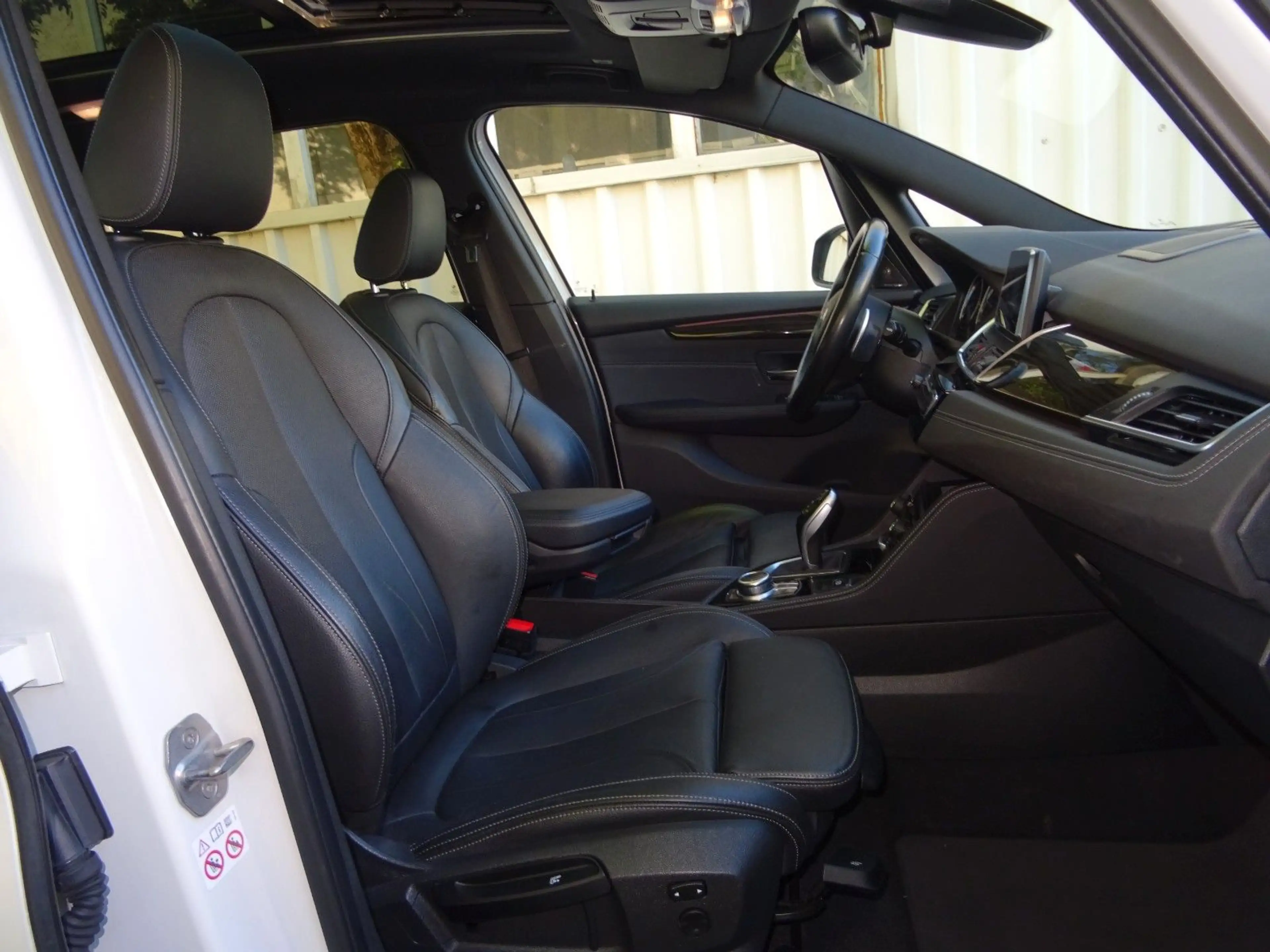 BMW 220 Aut Luxury Line Navi Leder Pano — photo 13