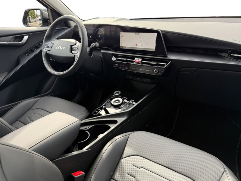 Kia e-Niro EV Air 64.8 kWh I Direct leverbaar Automaat — photo 3