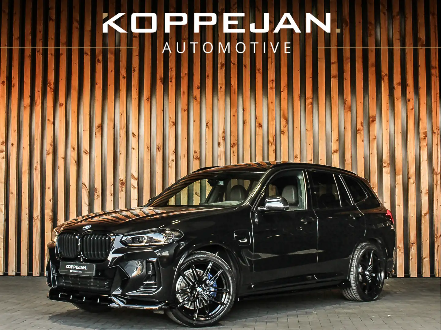 BMW X3 xDrive30e 292PK High Executive M-Sport | HEAD-UP | Zwart - 1