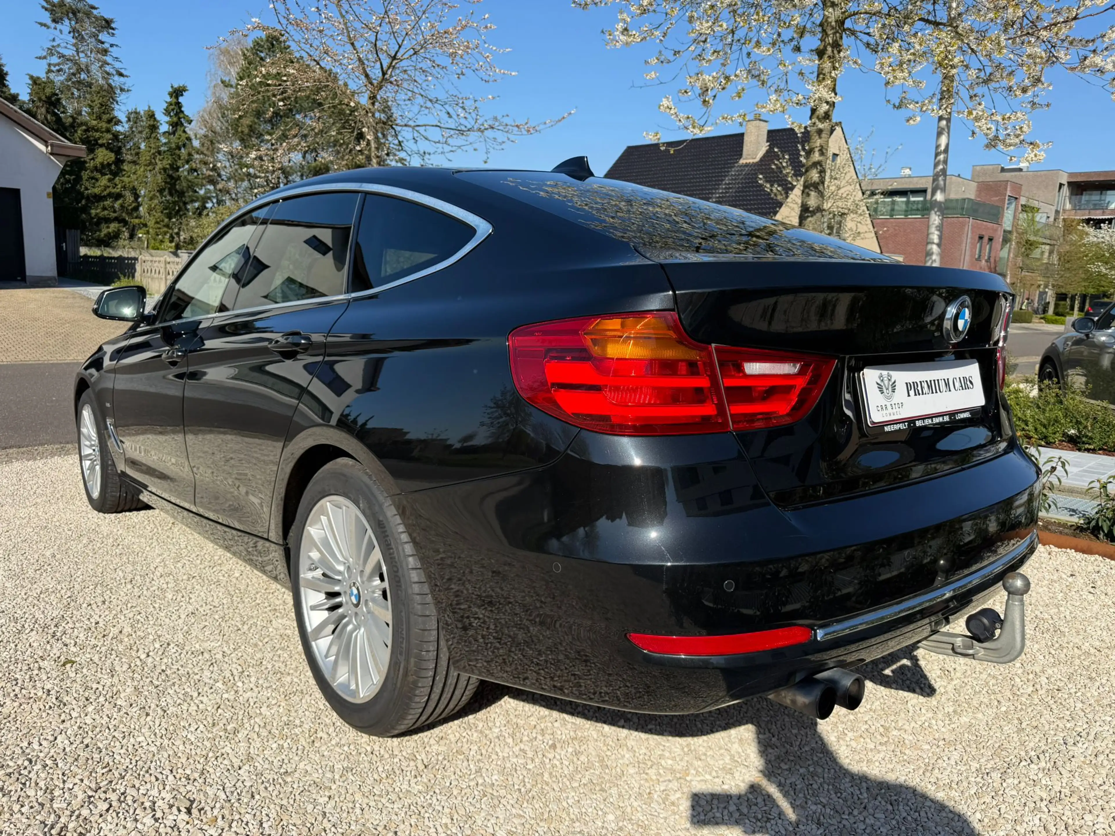 BMW 328 Touring 328i XDRIVE — photo 9