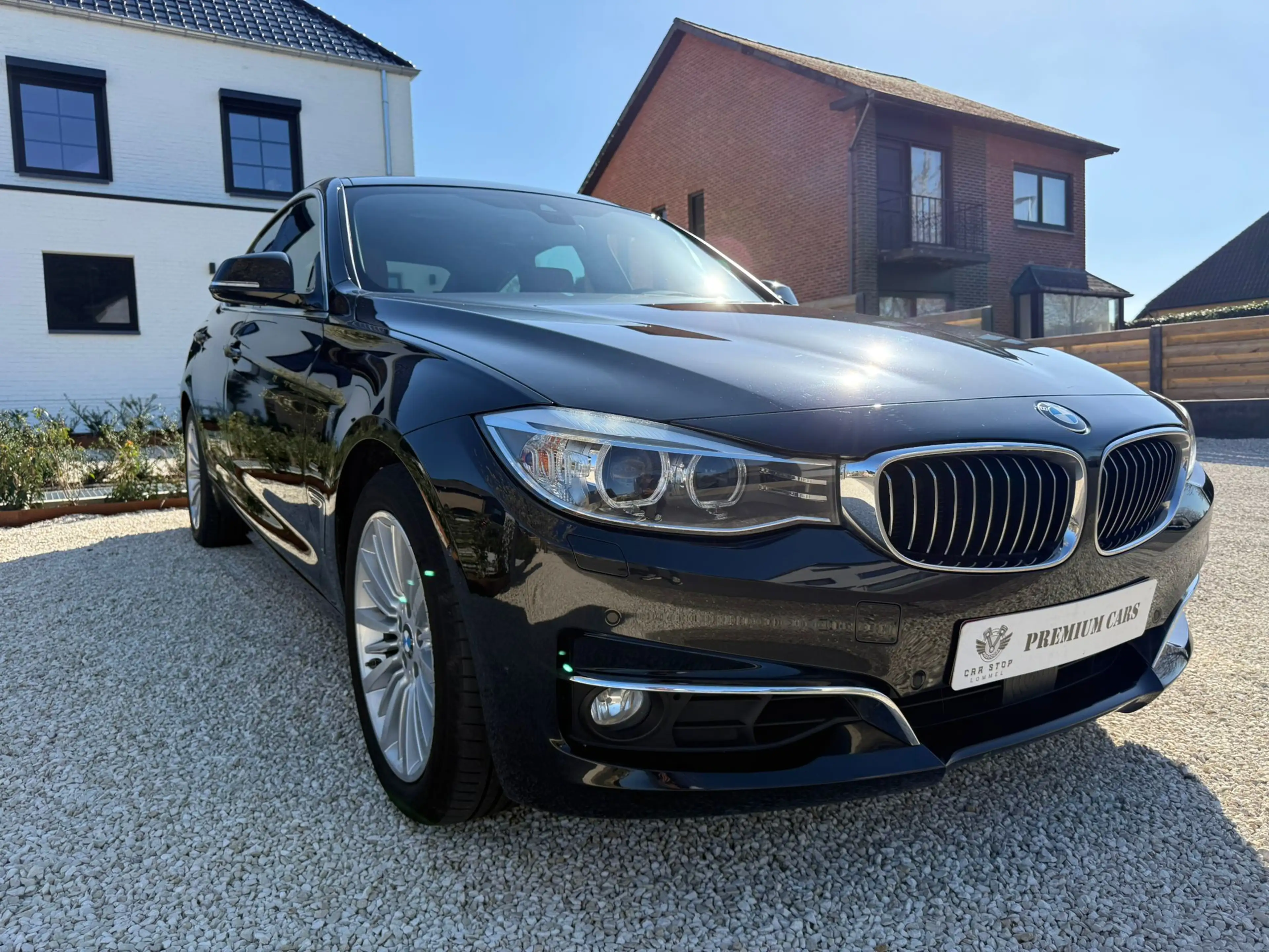 BMW 328 Touring 328i XDRIVE — photo 6